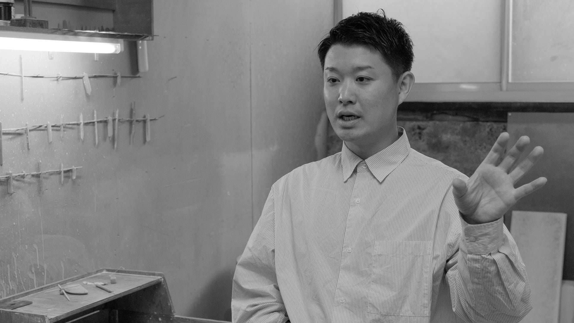 Taruta Hiroshi: Glowing Lines Carved in Celadon