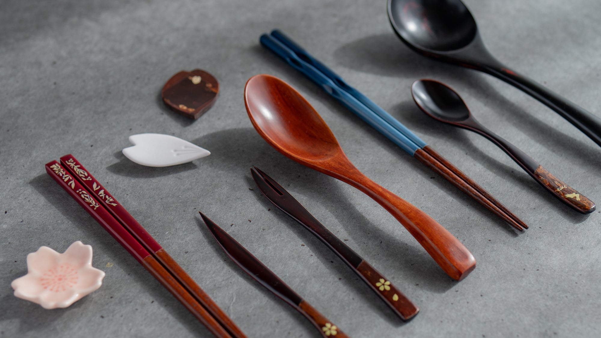 Guide to Japanese Flatware & Cutlery
