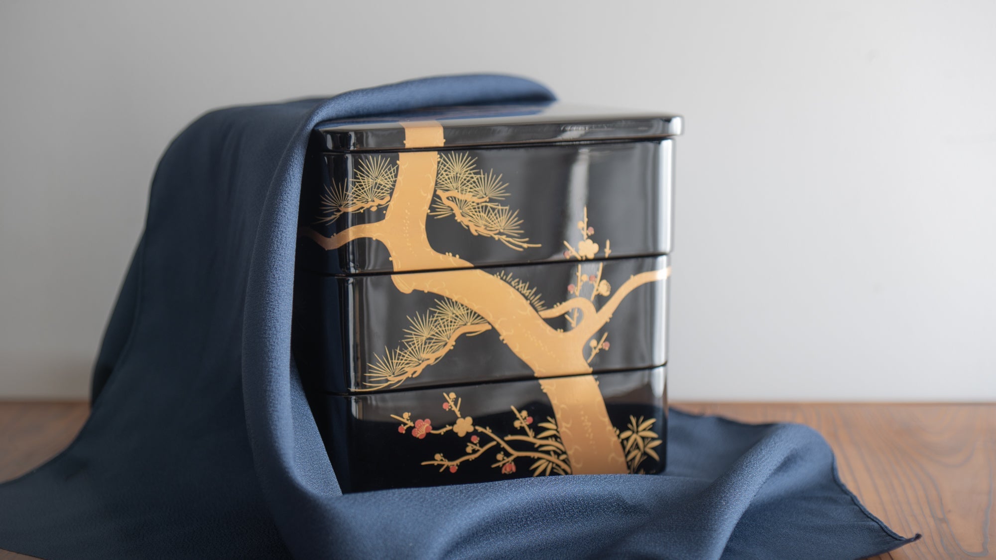 How to Care for Japanese Lacquerware