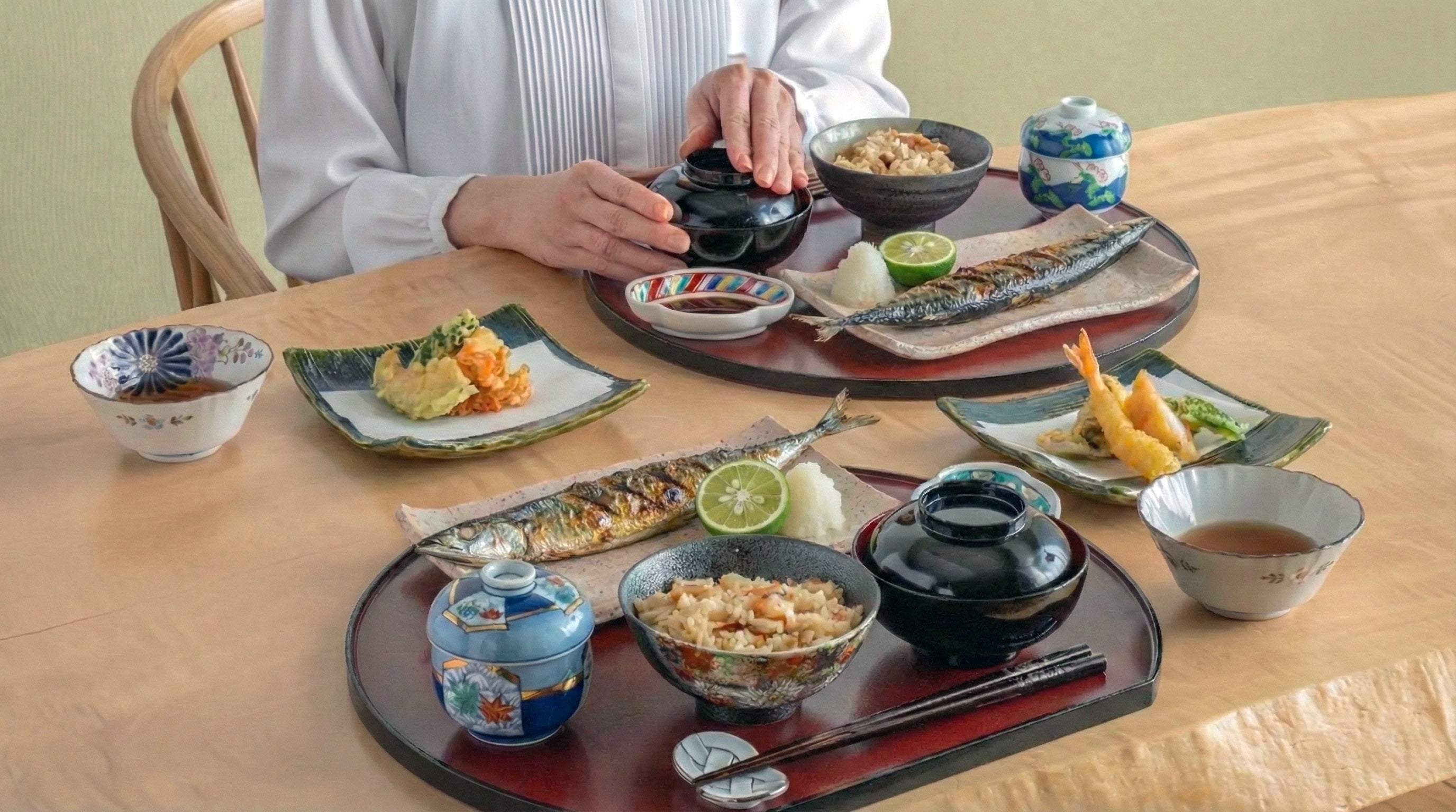 Japanese Table Manners: Enjoy Washoku with Ease and Confidence