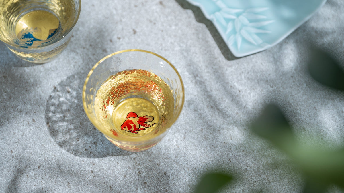 Glass sake cup with beautiful gold maki-e lacquer decoration