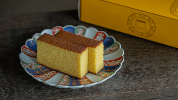 Fukusaya castella on an Arita ware plate