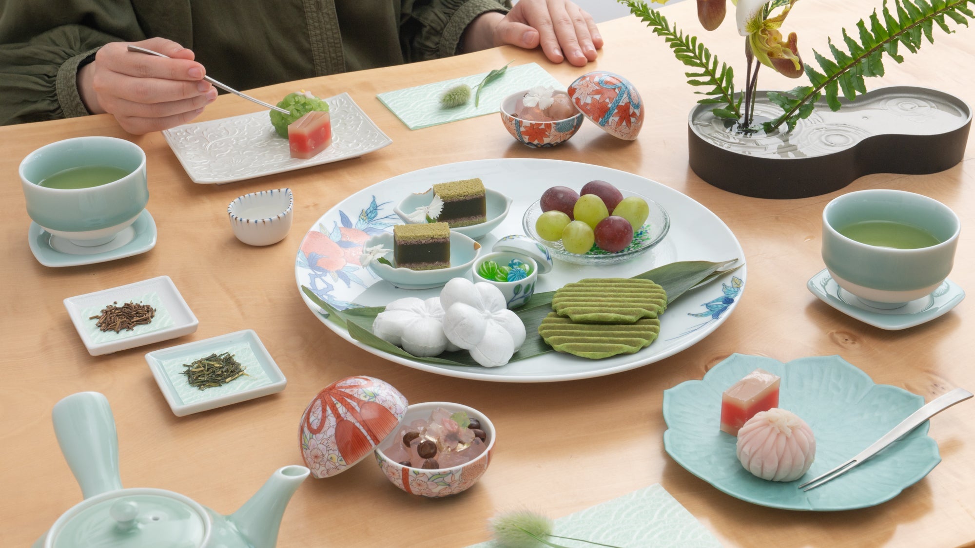 An Afternoon with Pristine Porcelain