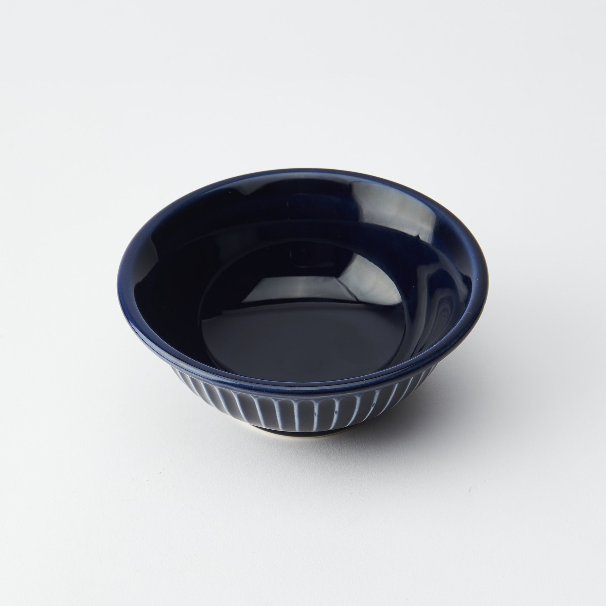 Kikka Chrysanthemum Medium Bowl