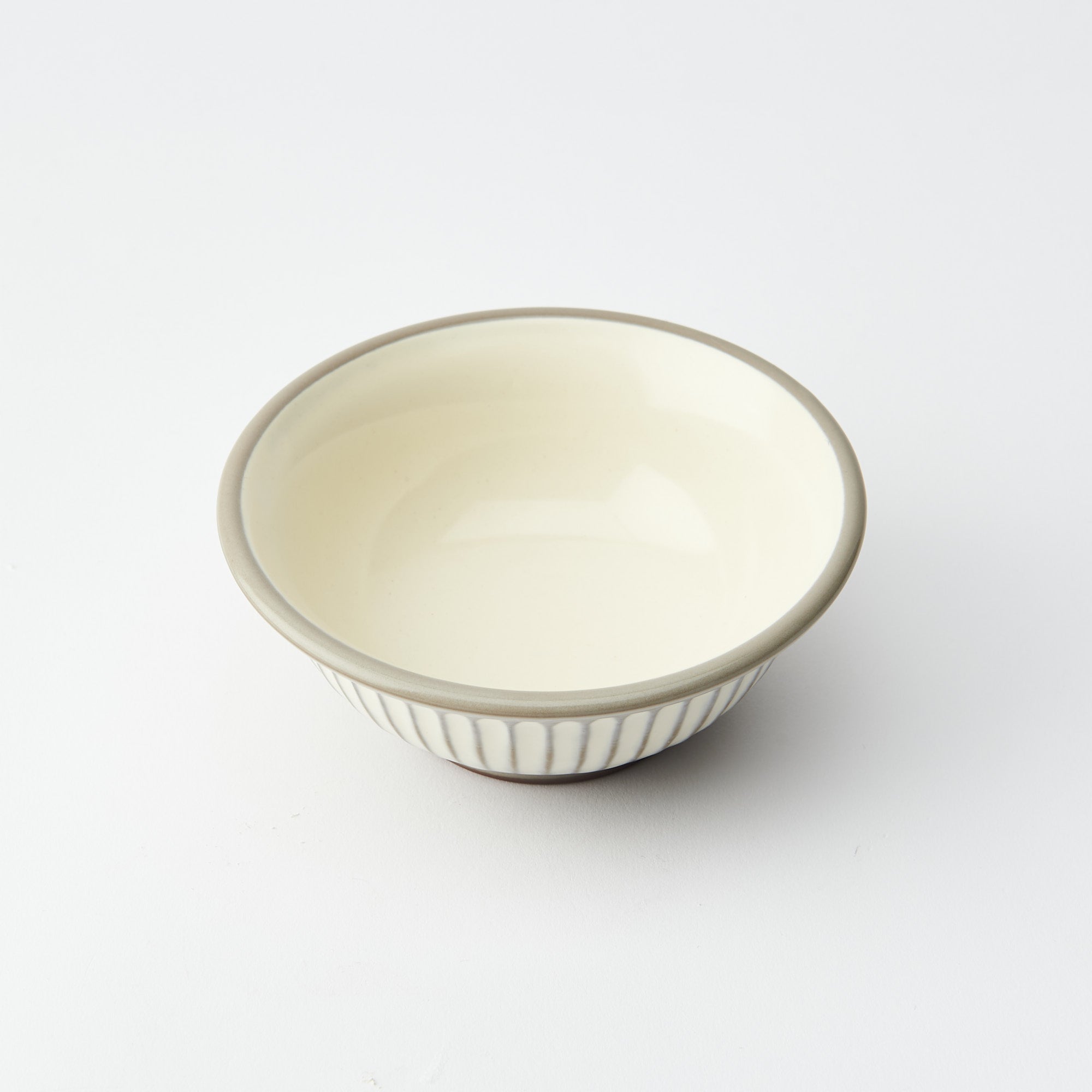 Kikka Chrysanthemum Medium Bowl