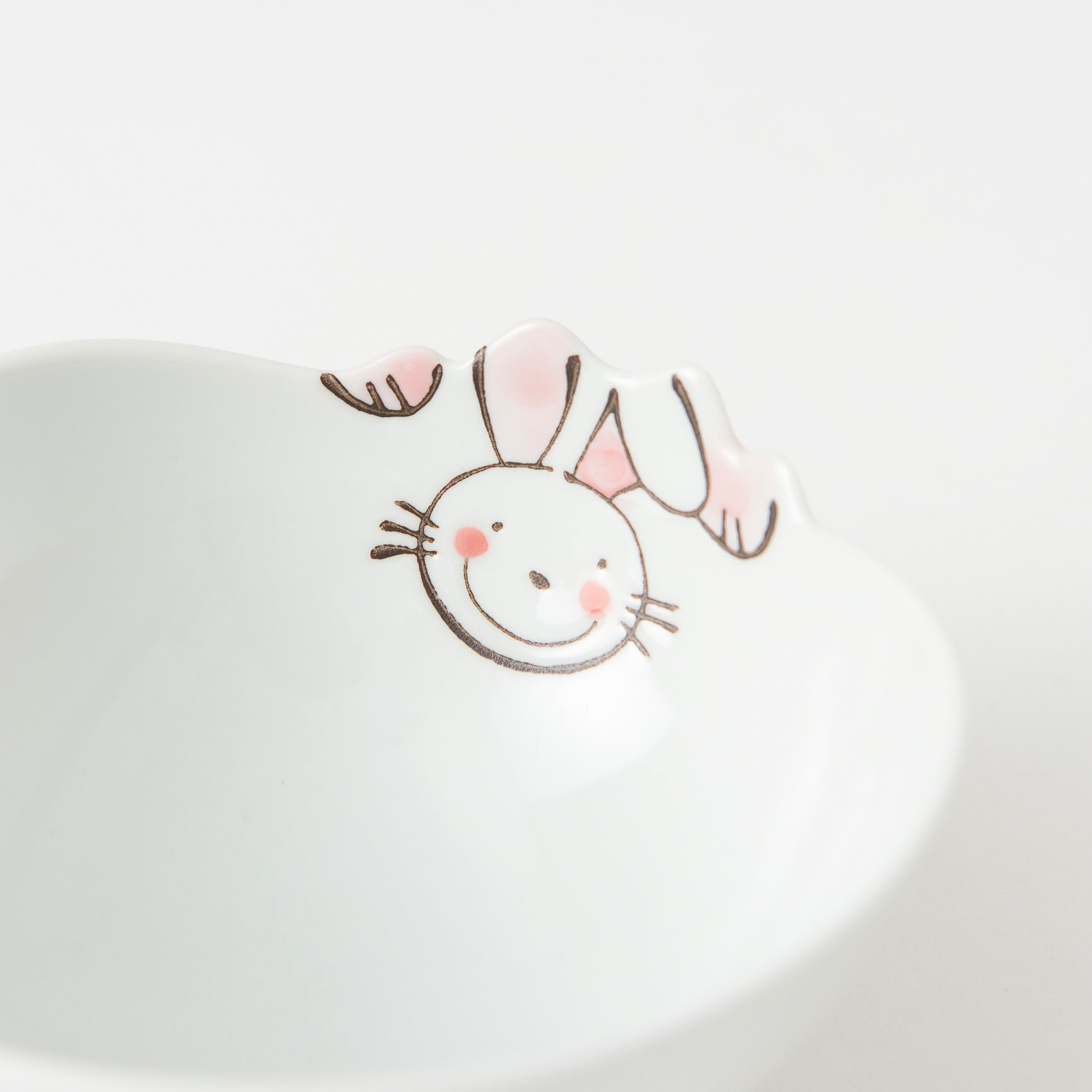 Rim-Peeking Animals Designed Japanese Rice Bowl
