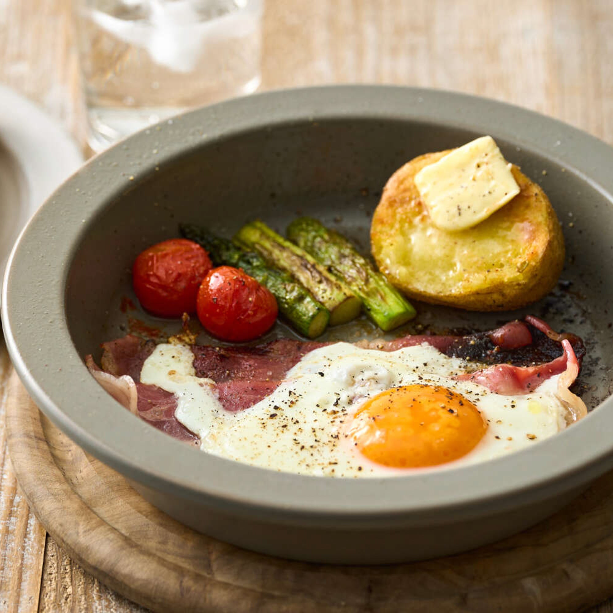 PETARI Shallow Donabe Pot 9.4 IN