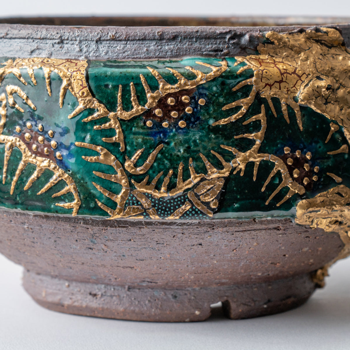 Gold Plum Round Plant Pot