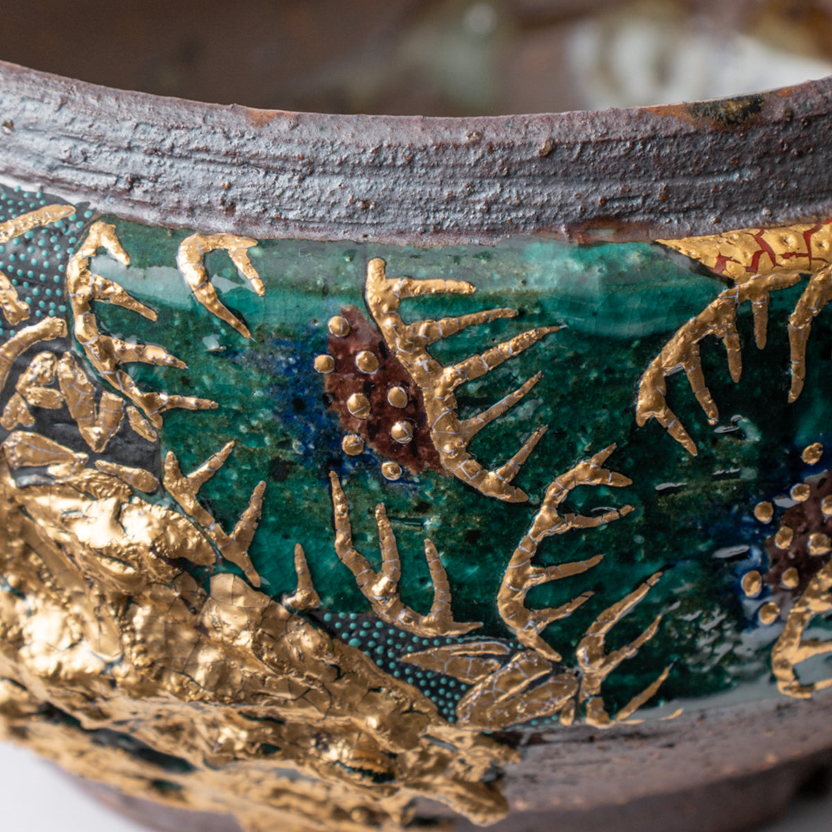 Gold Plum Round Plant Pot