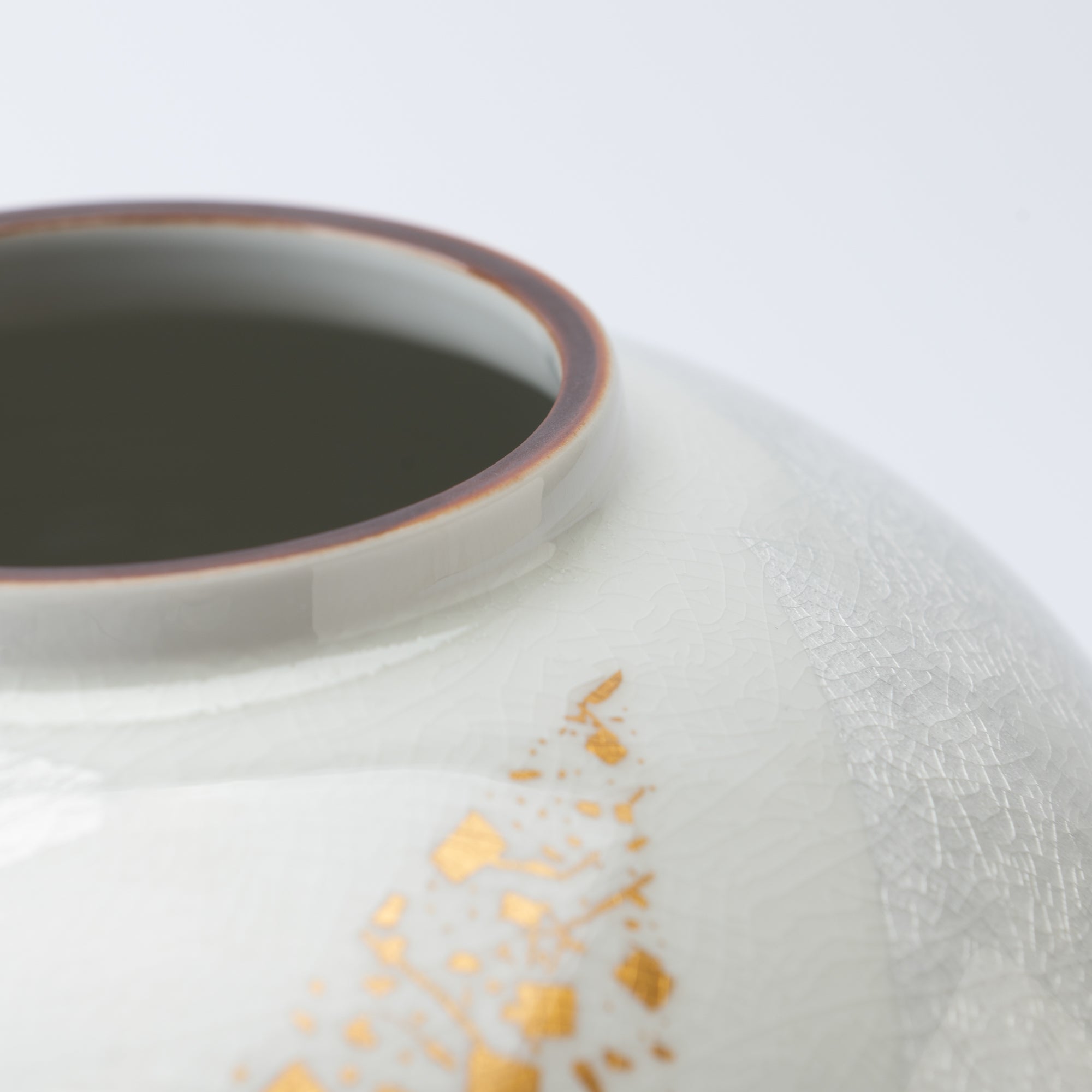 Ginsai Crane Round Japanese Flower Vase 6.9 IN