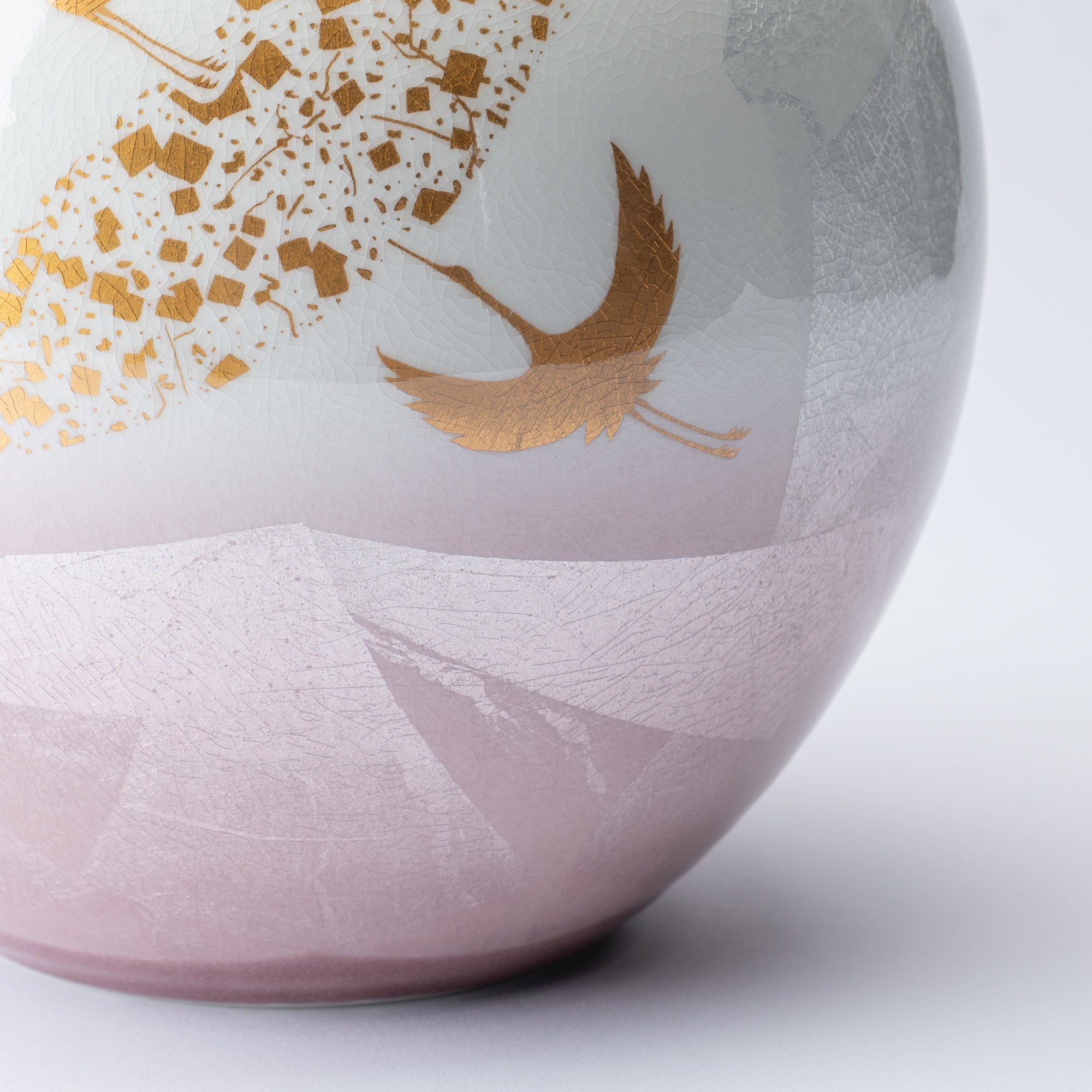 Ginsai Crane Round Japanese Flower Vase 8.1 IN