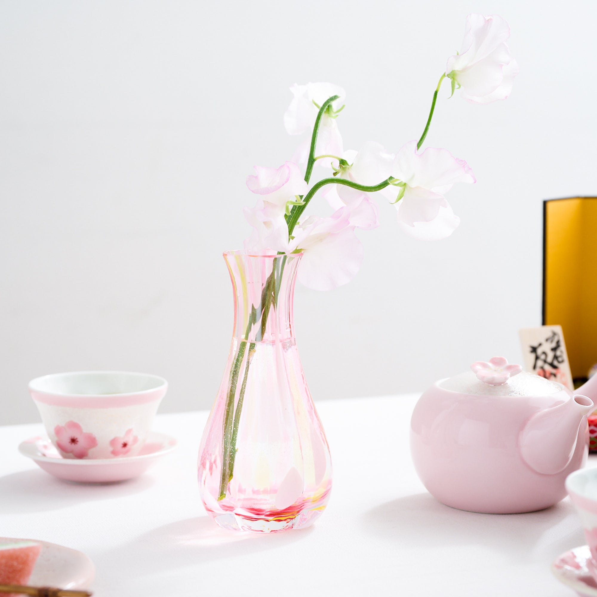 Blooming Light Flower Vase