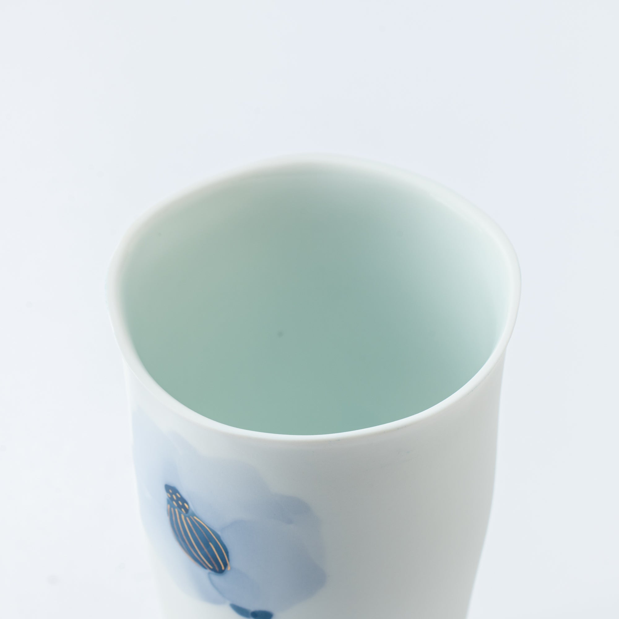 Blue Flower Camellia Beer Cup