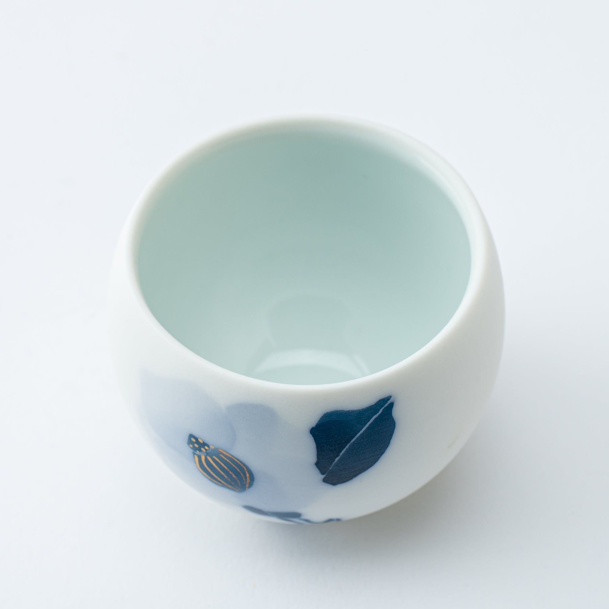 Blue Flower Camellia Guinomi Sake Cup