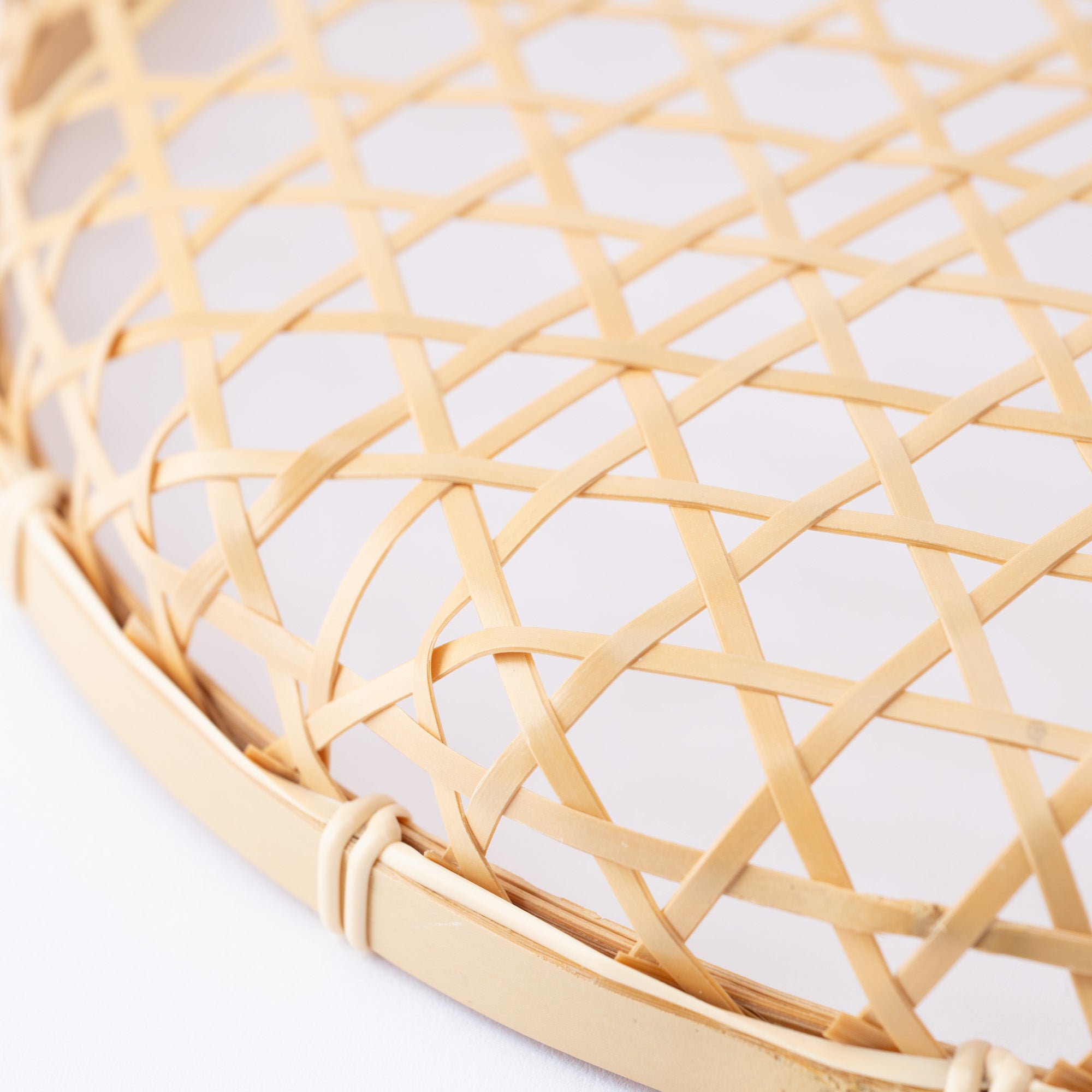 Hexagon Weave Bamboo Basket with Lid