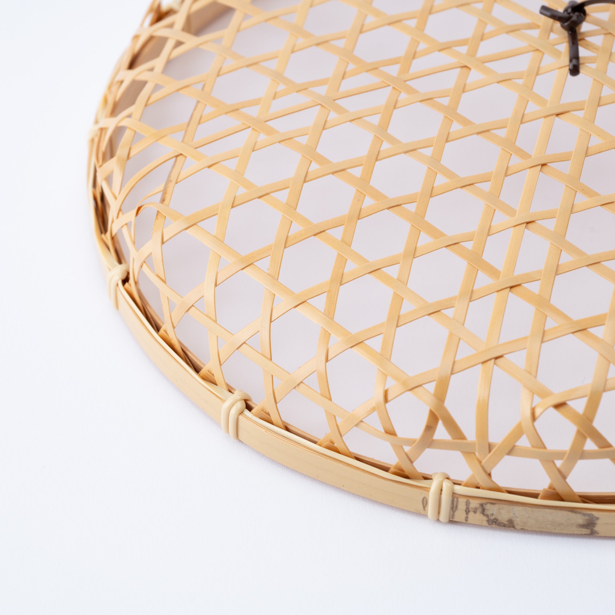 Hexagon Weave Bamboo Basket with Lid
