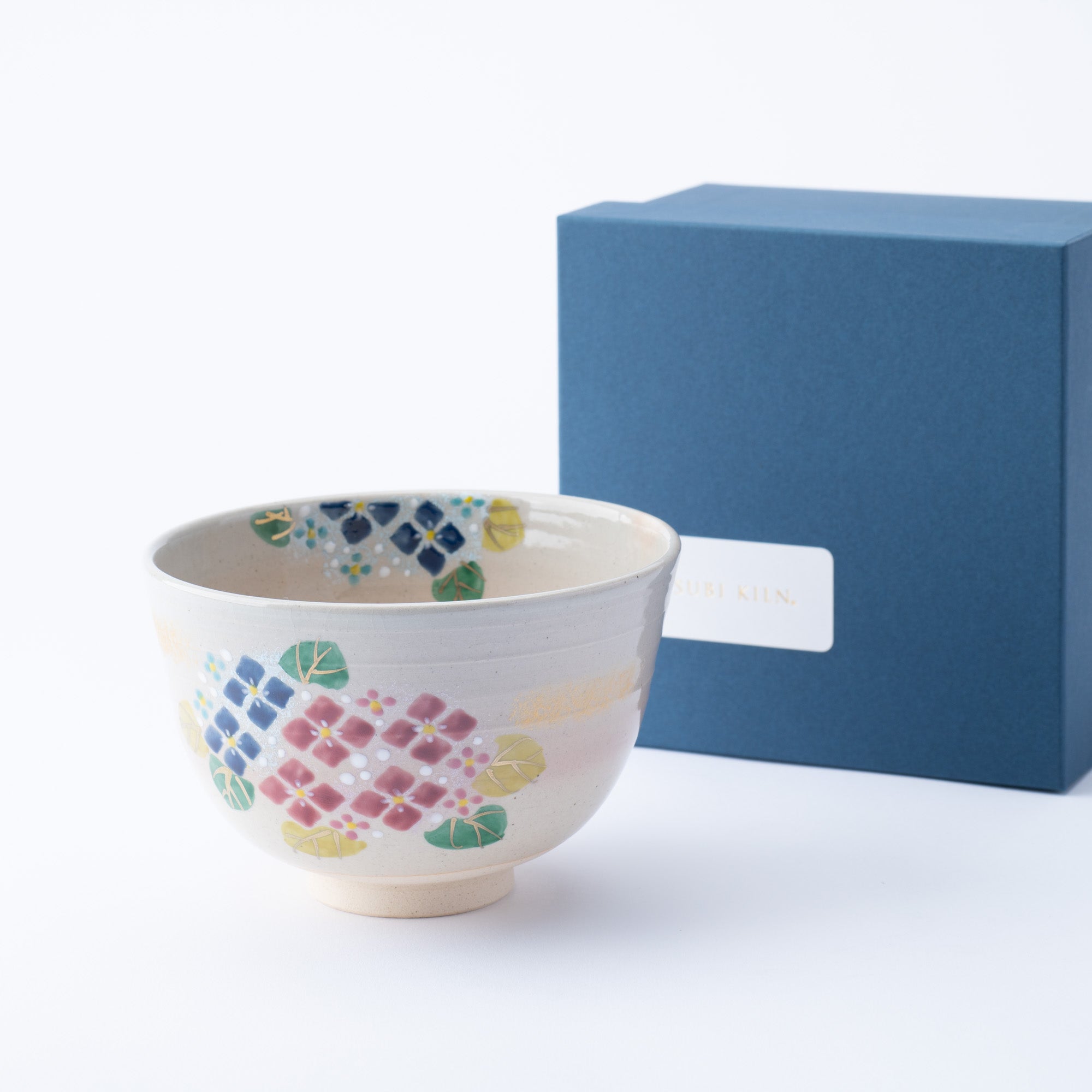 Blooming Hydrangeas Matcha Bowl