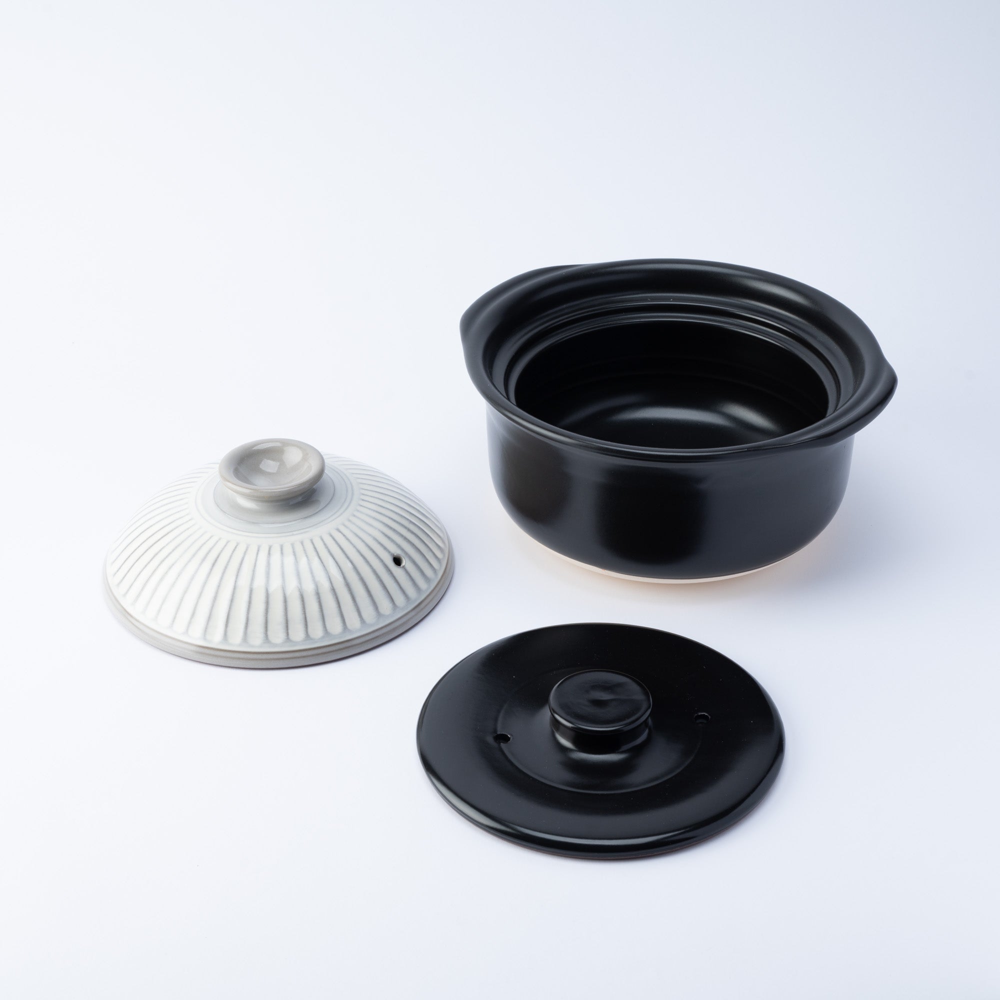 Kikka White Chrysanthemum Donabe Rice Cooker 3 Rice Cooker Cups (3 Gou)