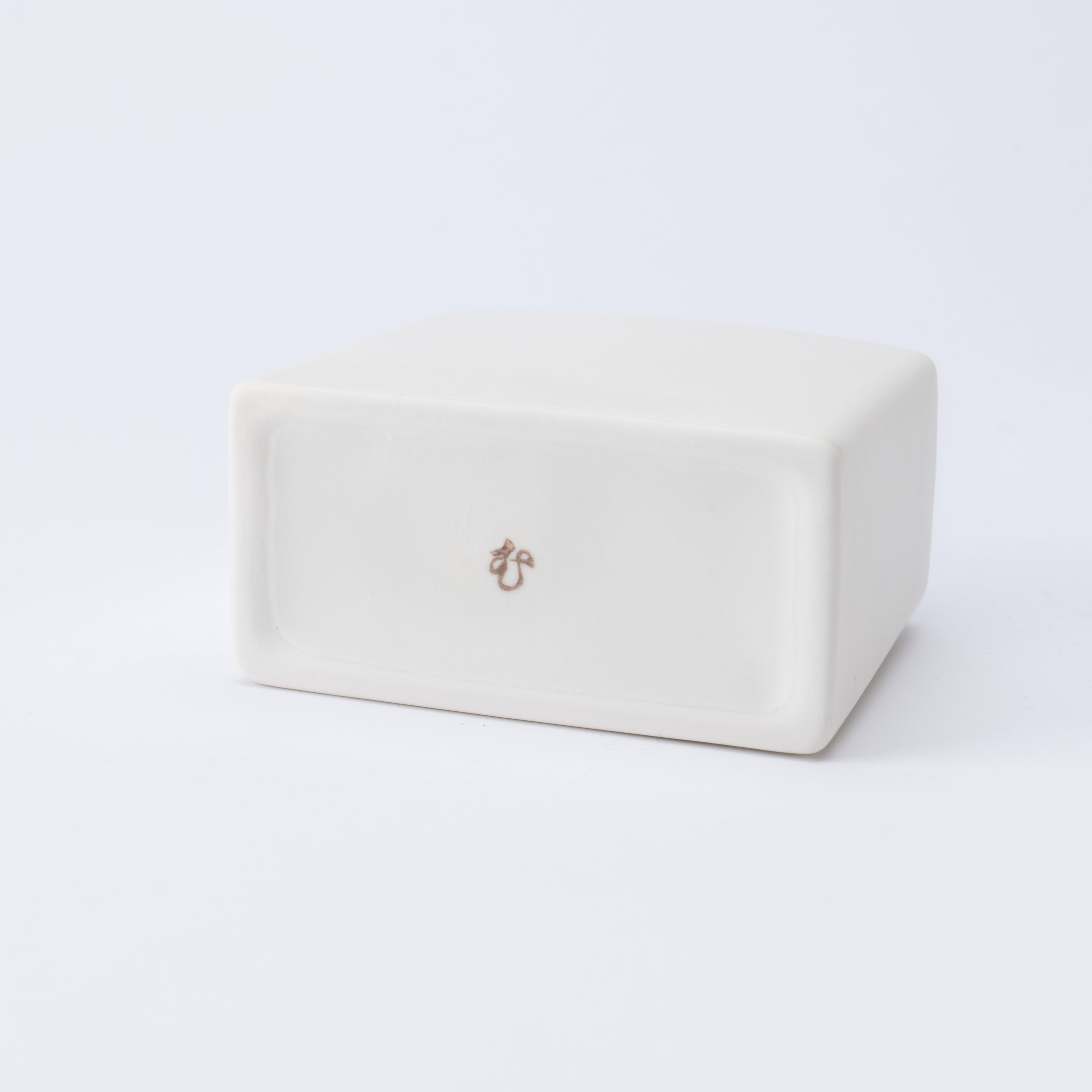 Porta utensilios rectangular con esmalte terroso