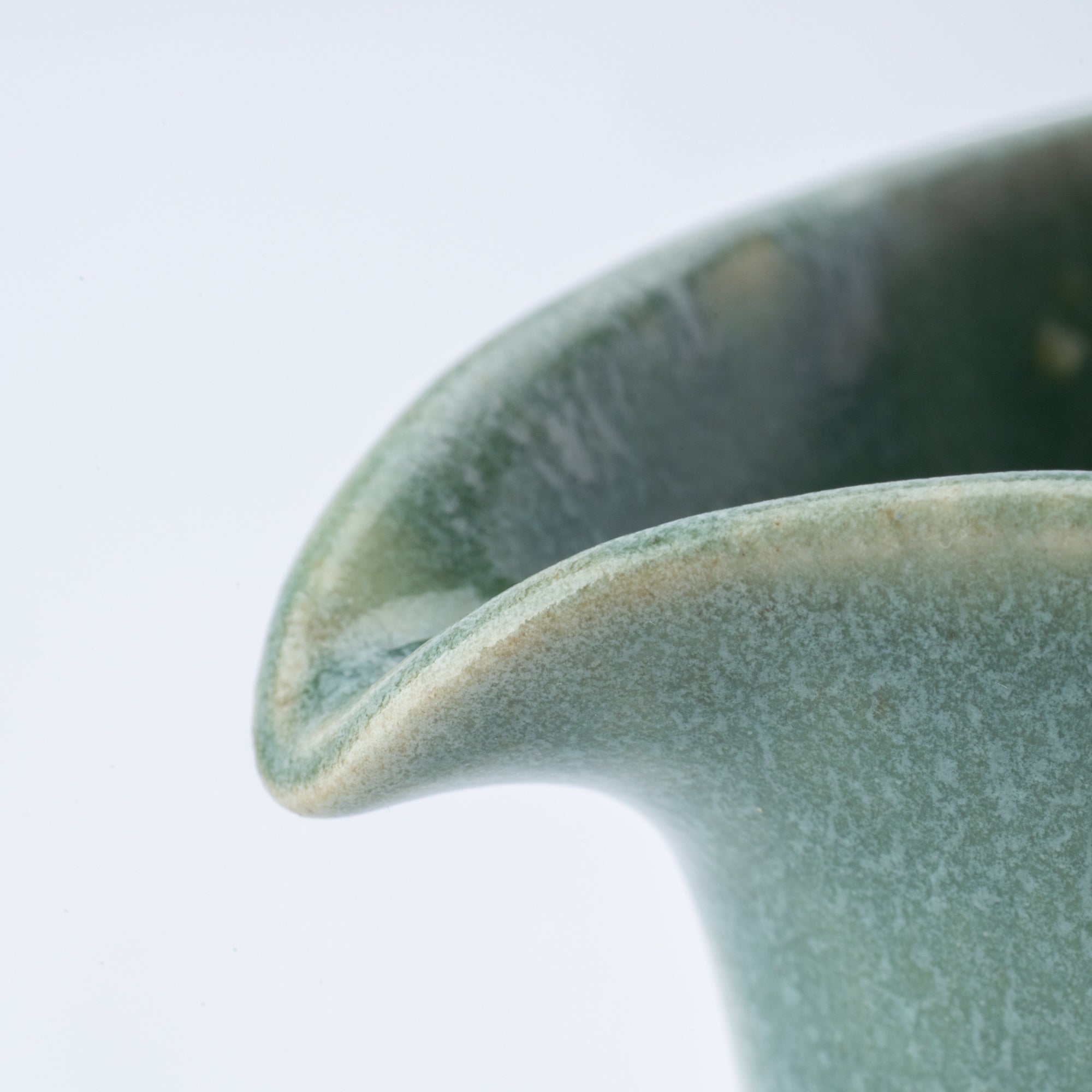Soporte para salsa y utensilios con glaseado terroso