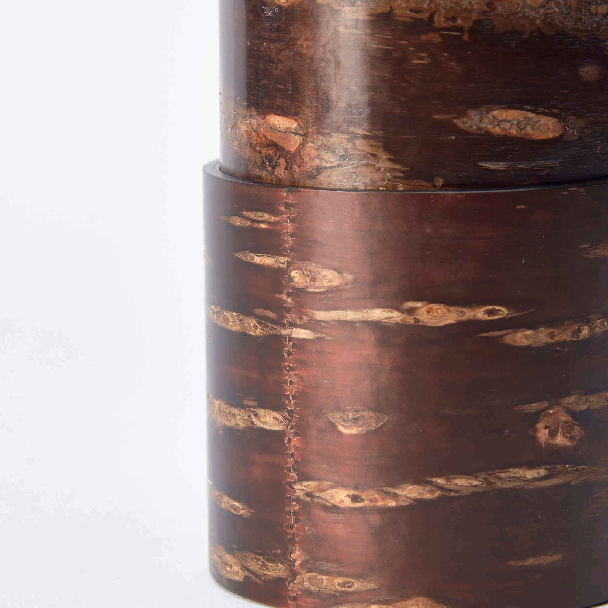 Recipiente para té Sakura Fubuki con incrustaciones de concha rosa