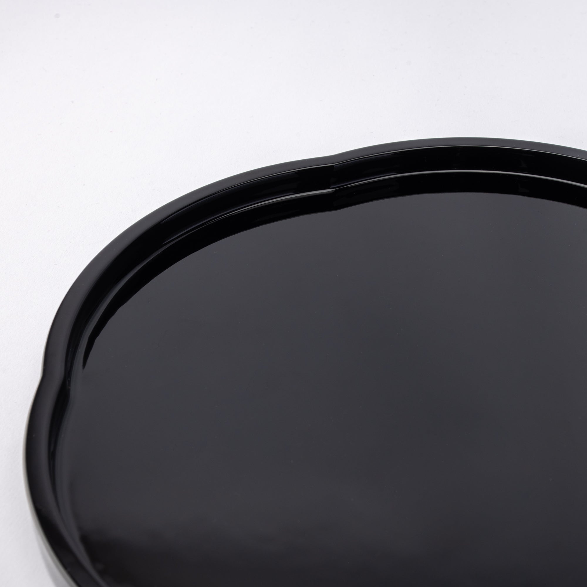 Black Plum-Shaped Serving Tray 11.6 IN