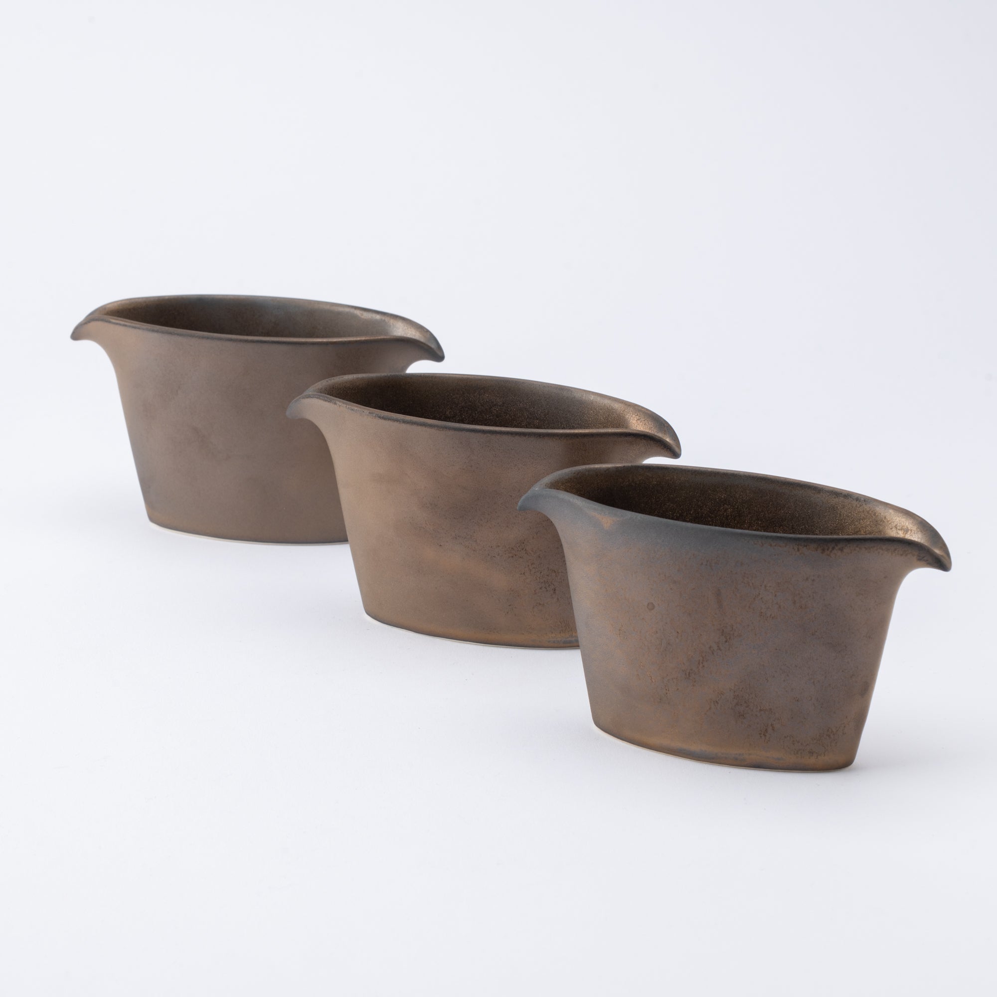 Soporte para salsa y utensilios con glaseado terroso