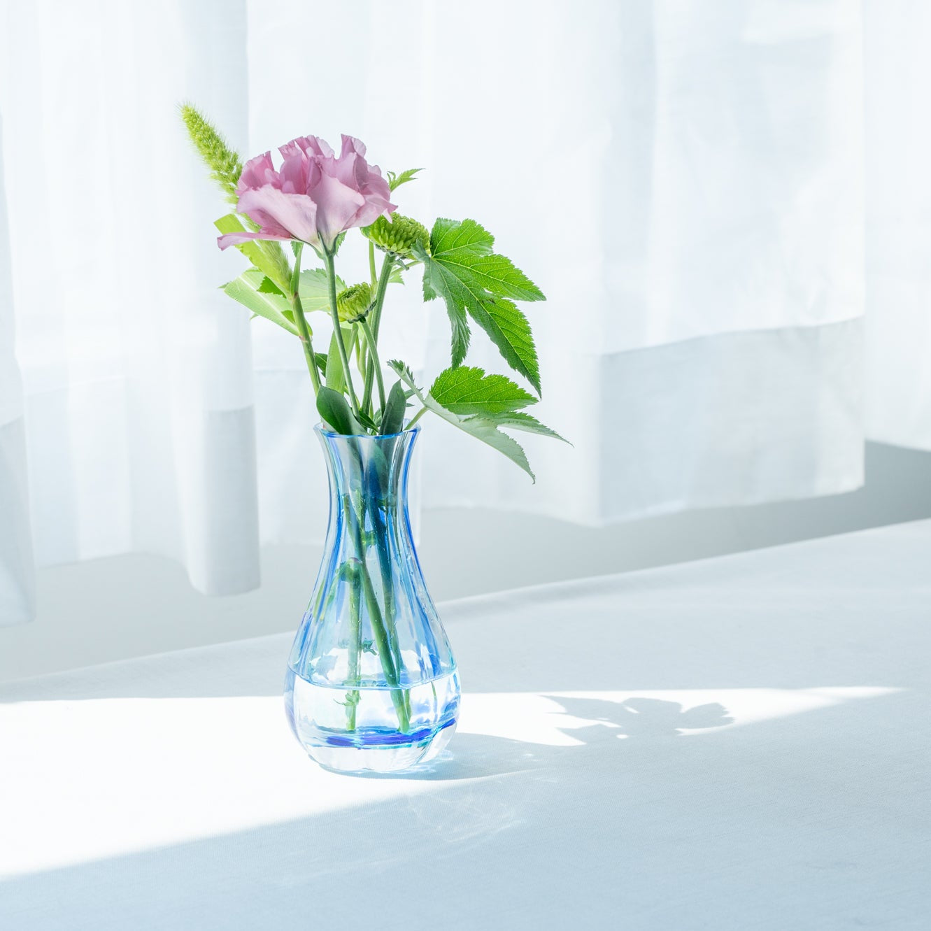 Blooming Light Flower Vase