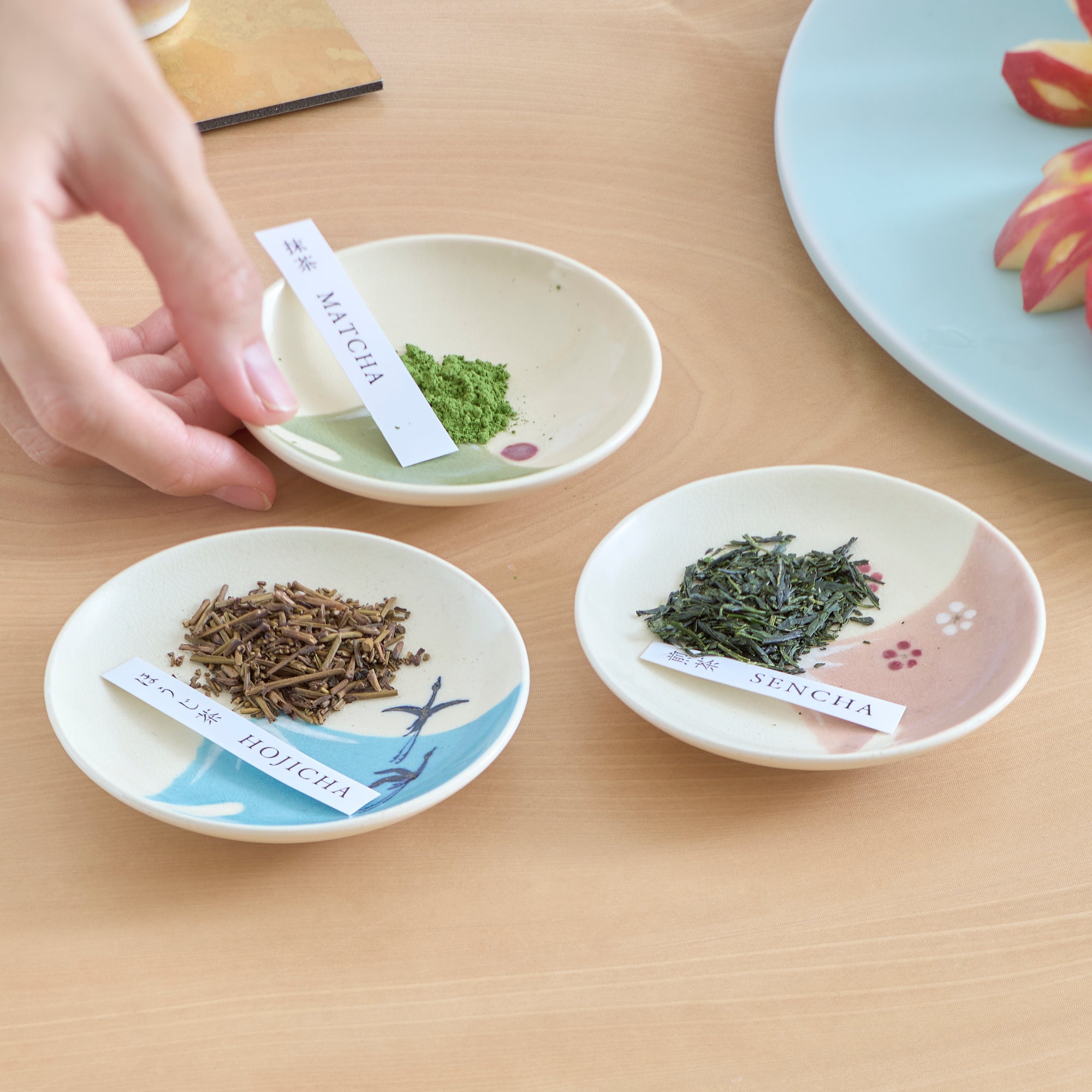 Tosen Kiln Mt. Fuji Kiyomizu Ware Sauce Plate Set - MUSUBI KILN - Quality Japanese Tableware and Gift
