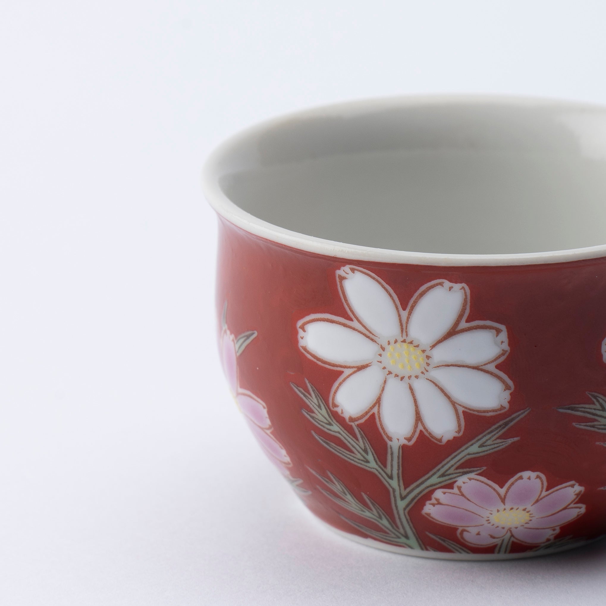 Juego de tazas de sake Ochoko con flores de temporada