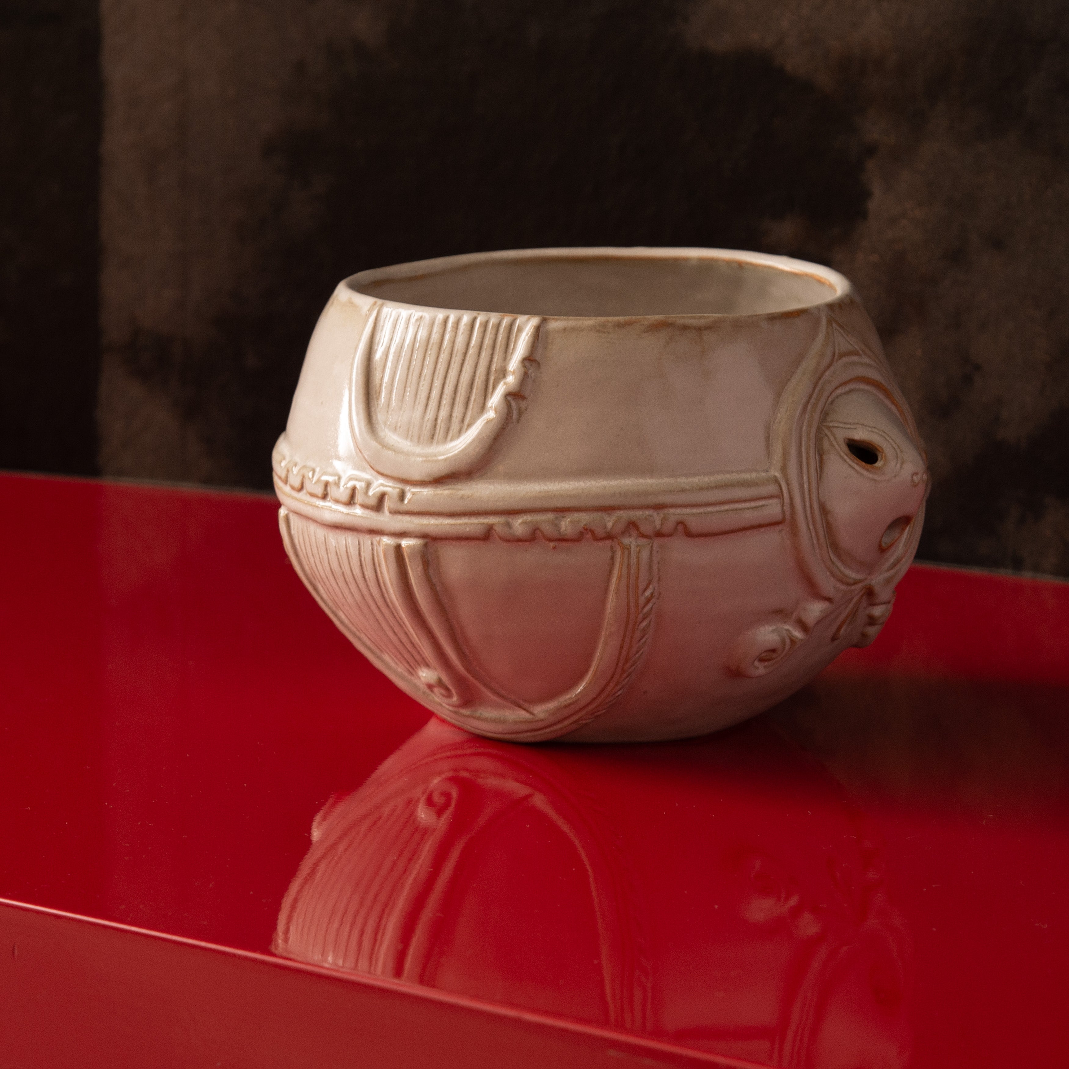 Taido White Jomon Cachepot