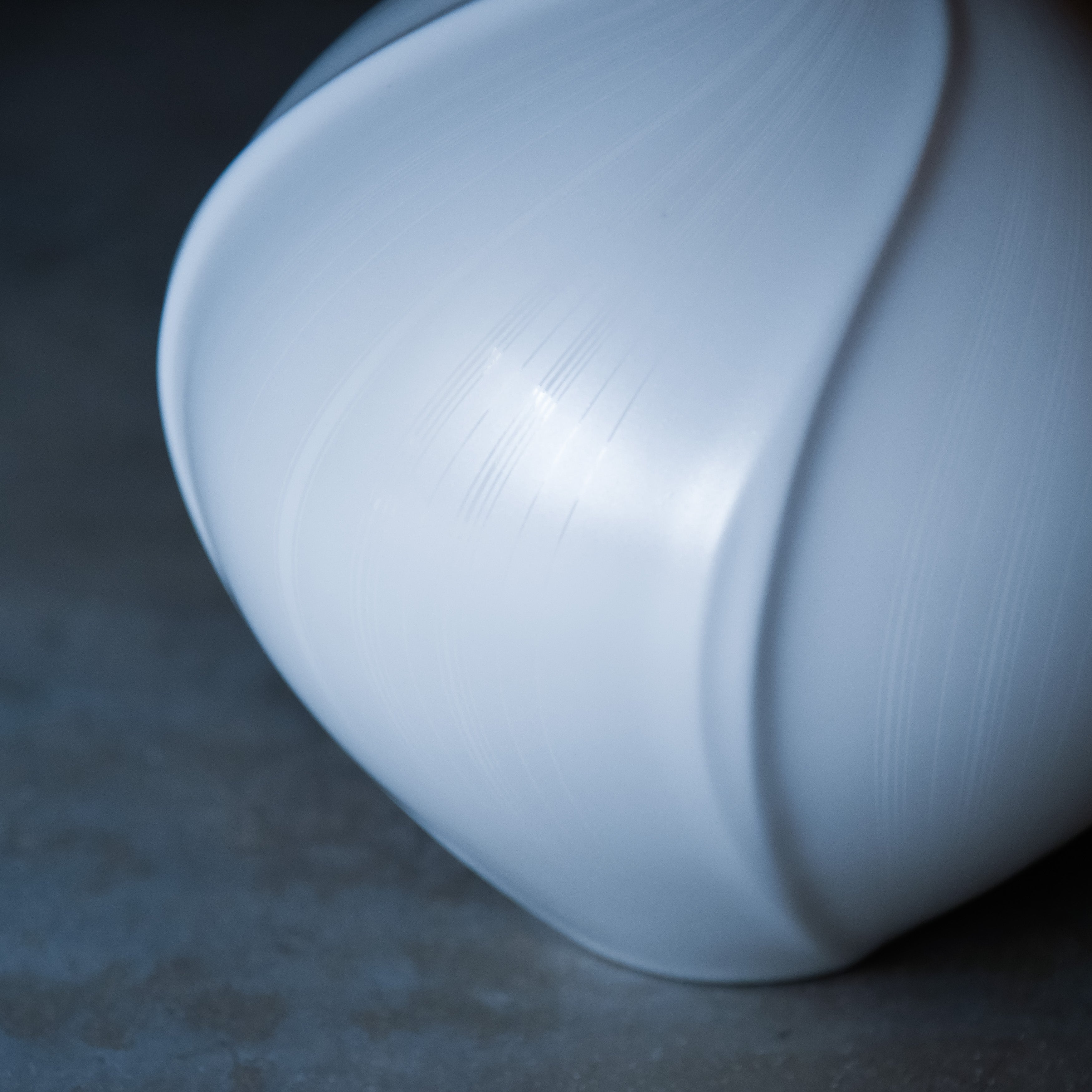 Shinju Kosai Round Vase