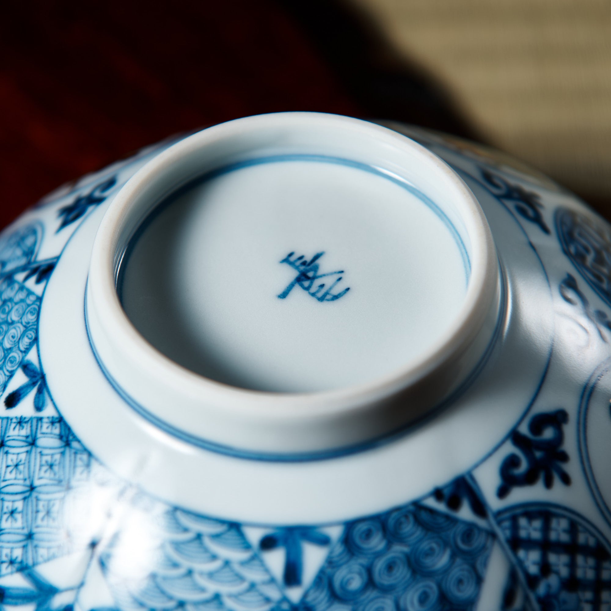 Auspicious Pattern Sakura-Shaped Bowl
