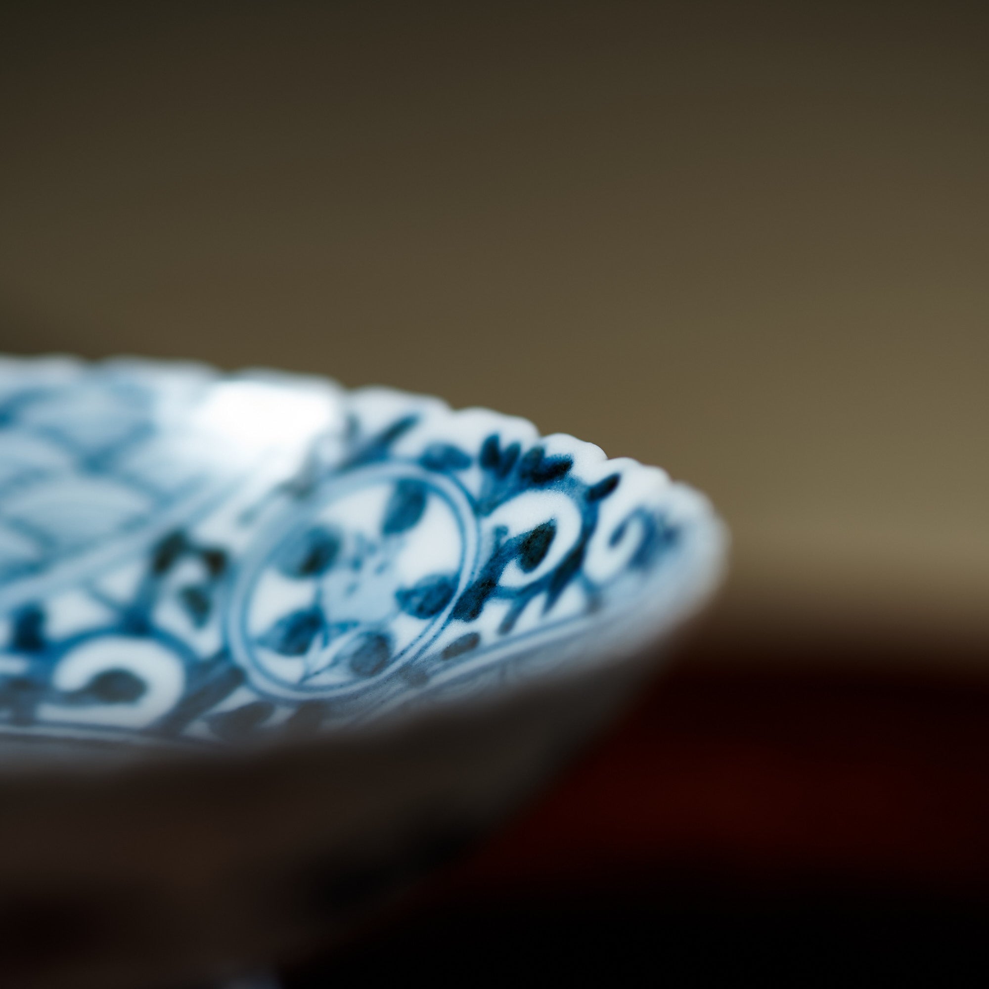 Auspicious Flower and Bird Sakazuki Flat Sake Cup