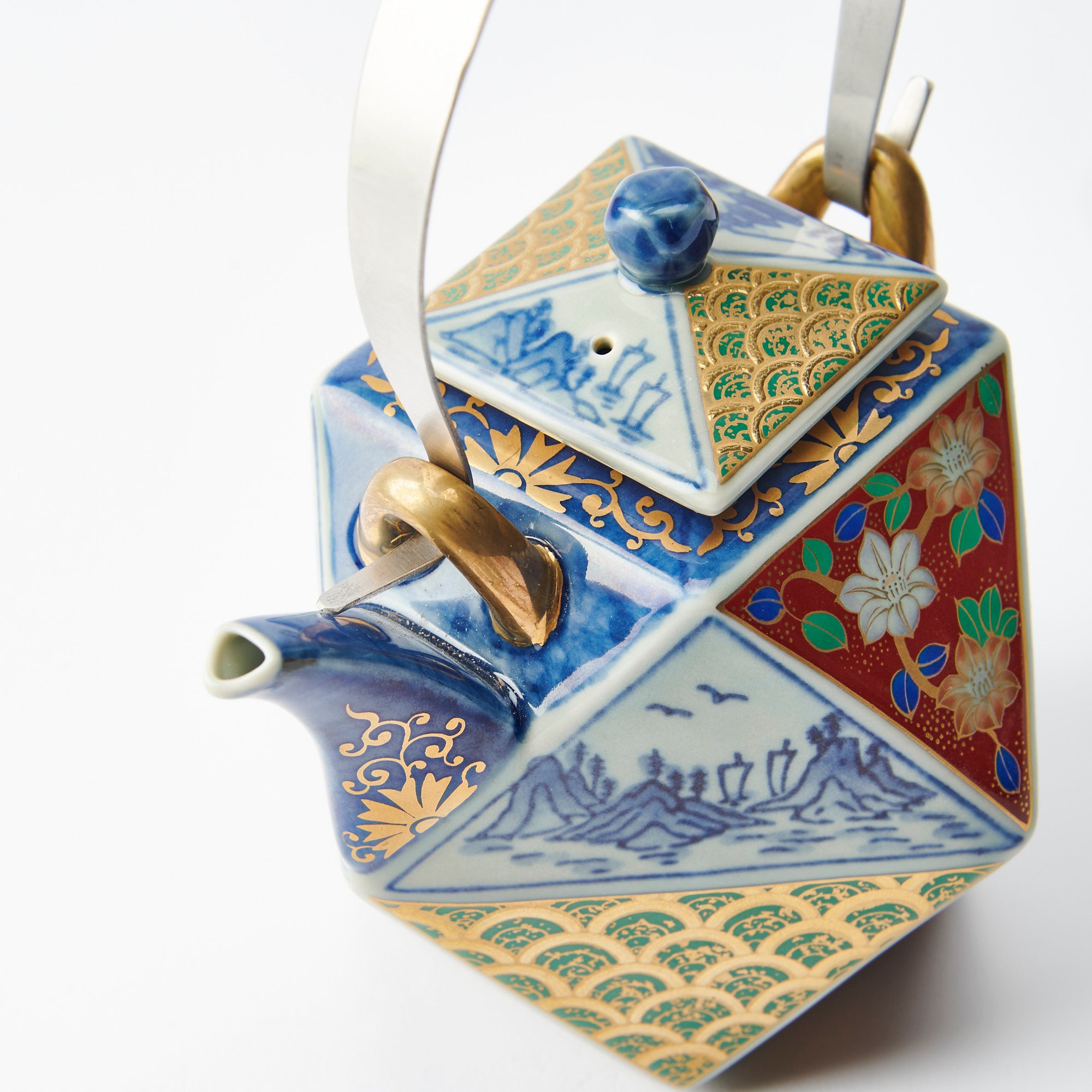 Antiguo juego de sake Imari Kinrande