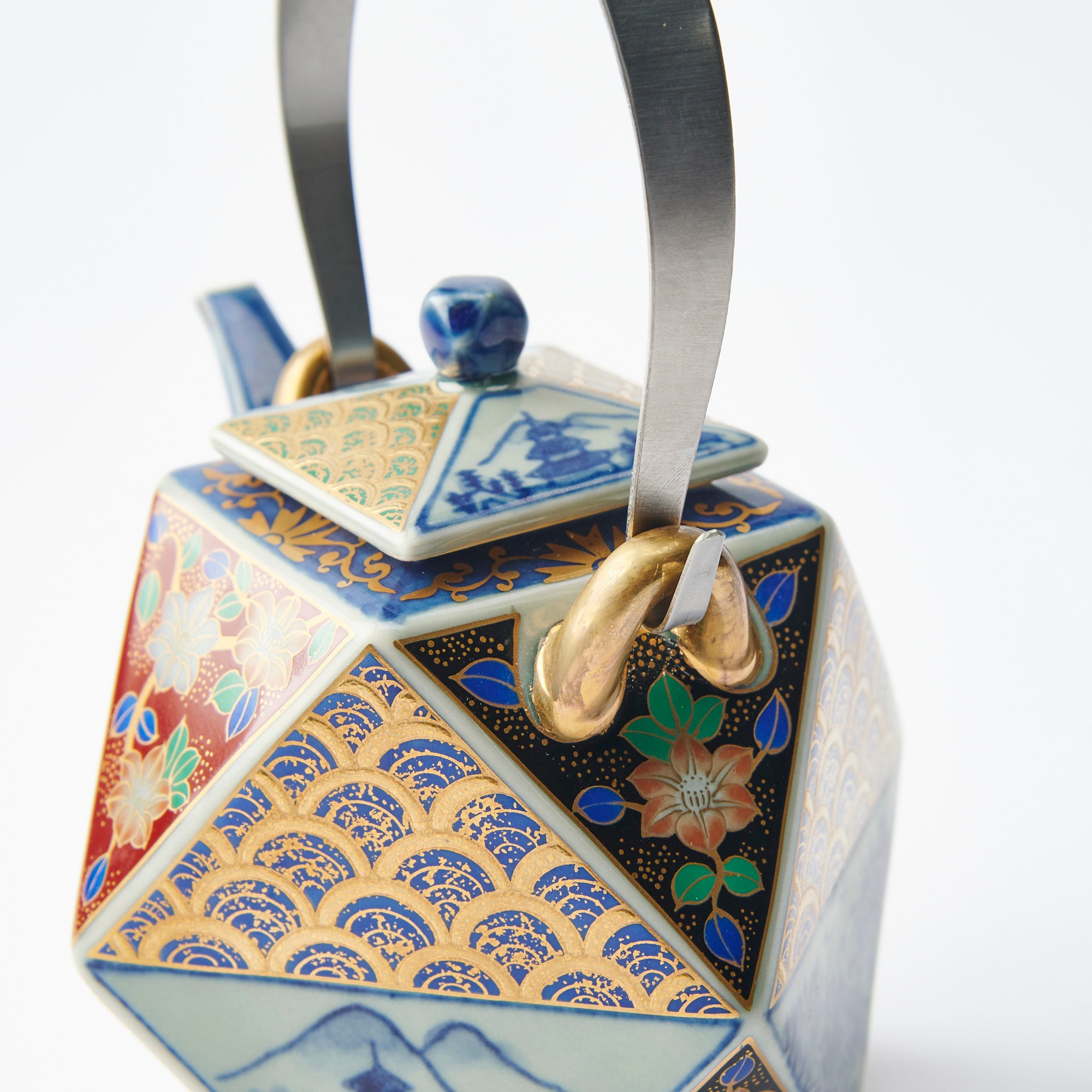 Antiguo juego de sake Imari Kinrande