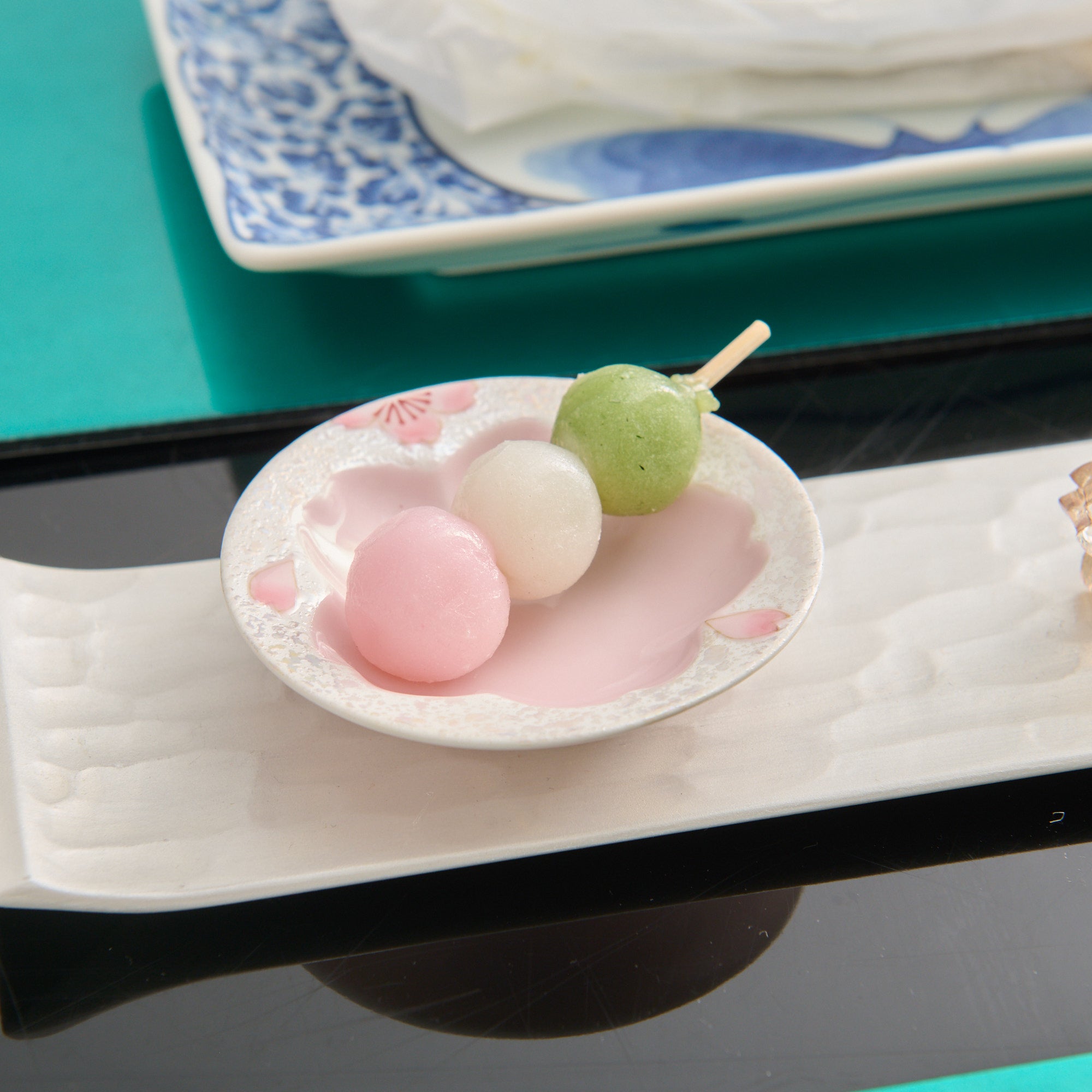 Lustrous Pink Sakura Small Sauce Plate