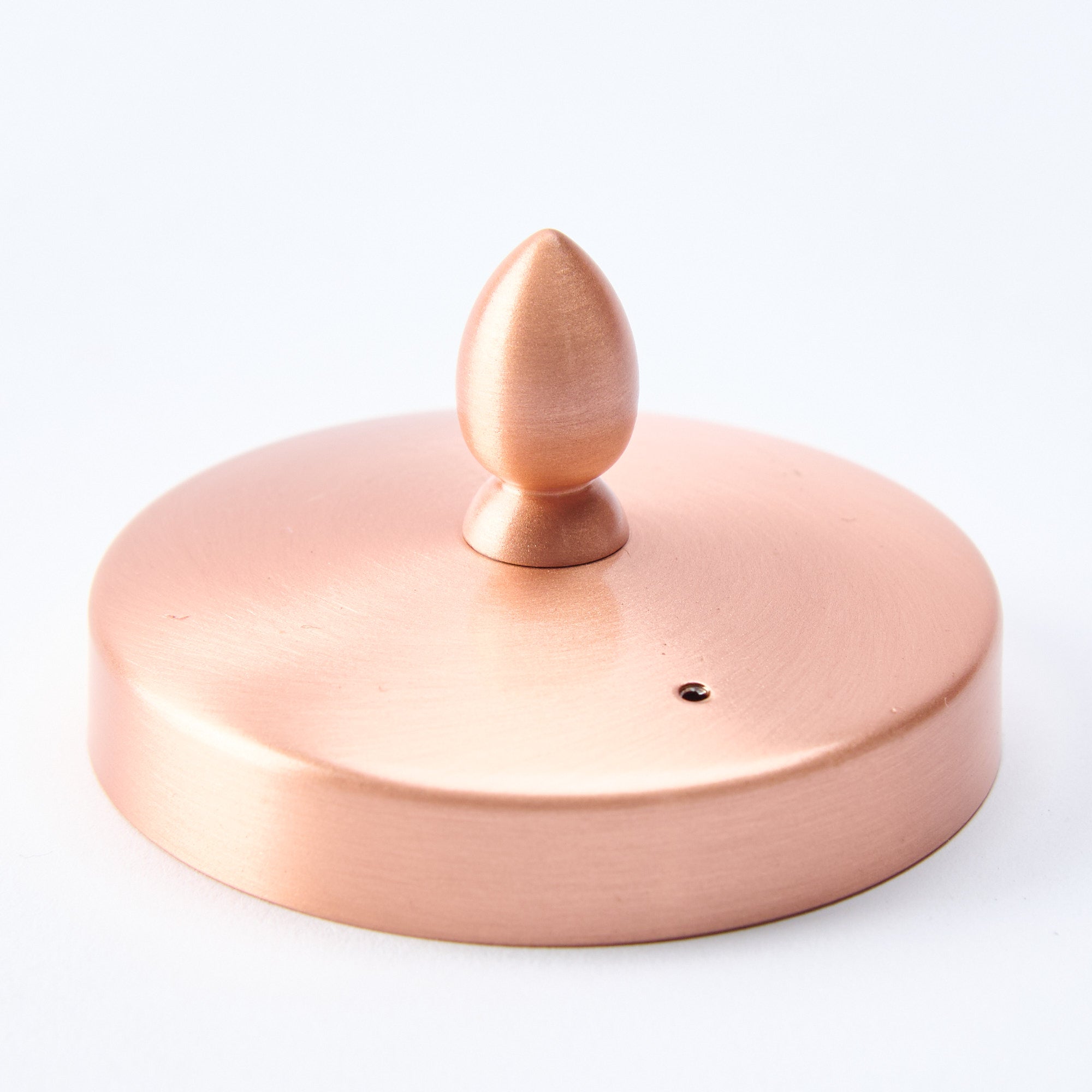 Olla de sake con brillo carmesí