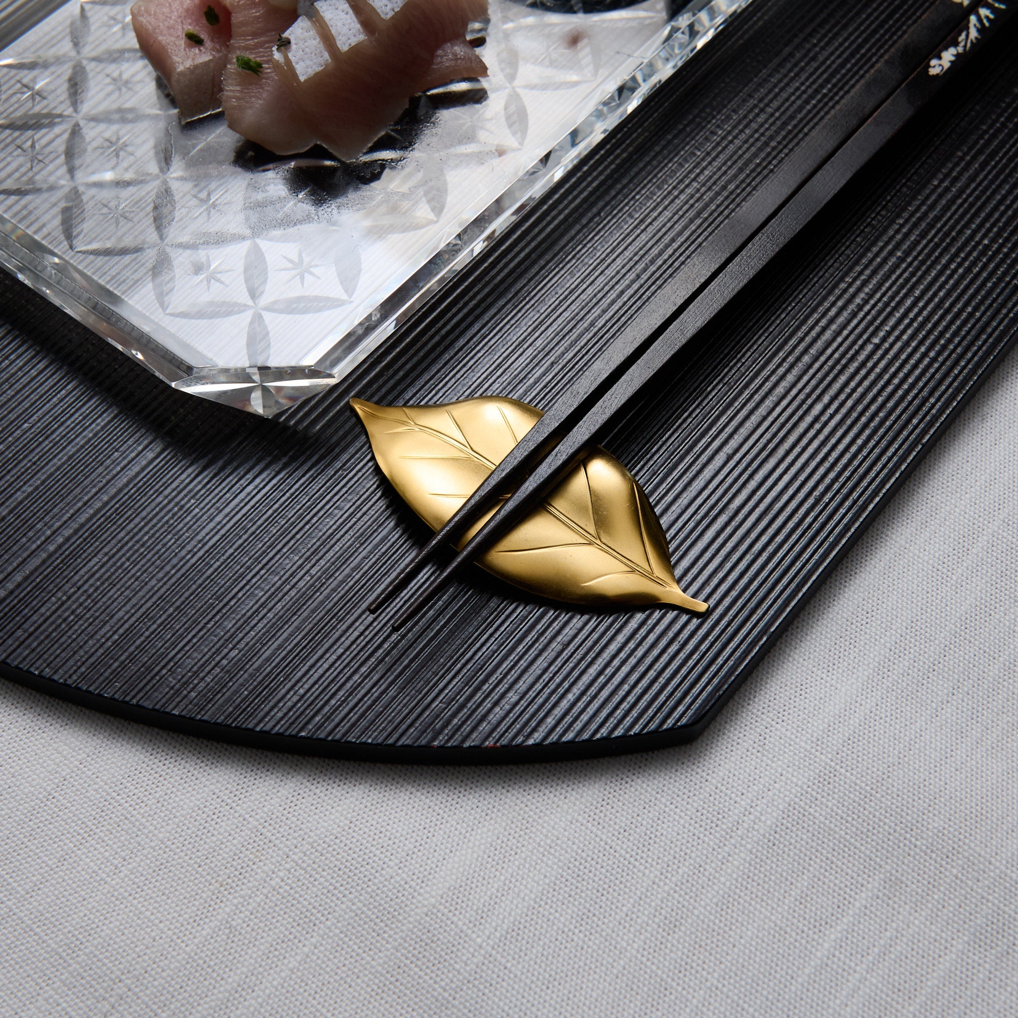 Gold Camellia Leaf Chopstick Rest