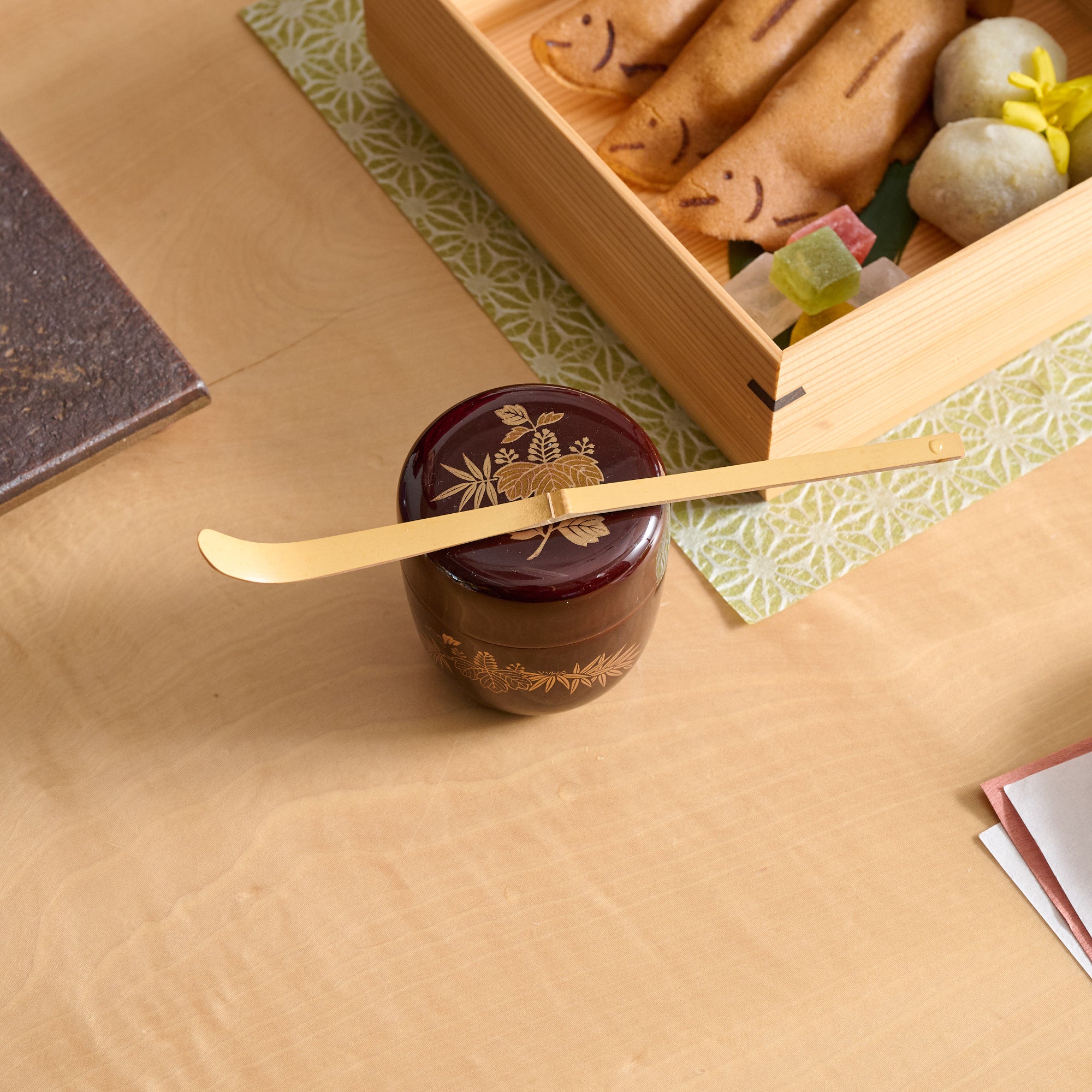 Bamboo Grass and Paulownia Yamanaka Lacquerware Natsume Matcha Container