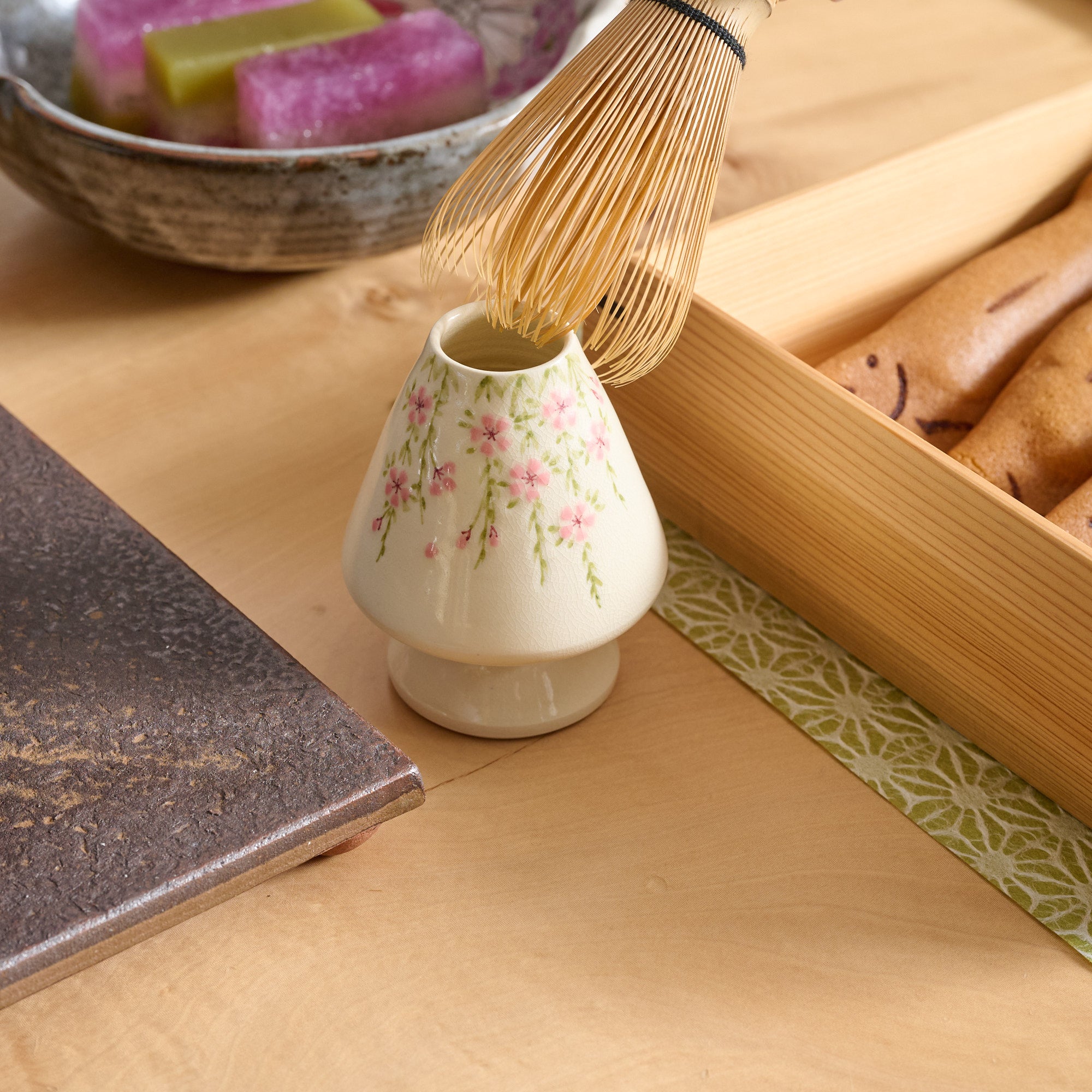 Tosen Kiln Sakura Kiyomizu Ware Matcha Whisk Holder