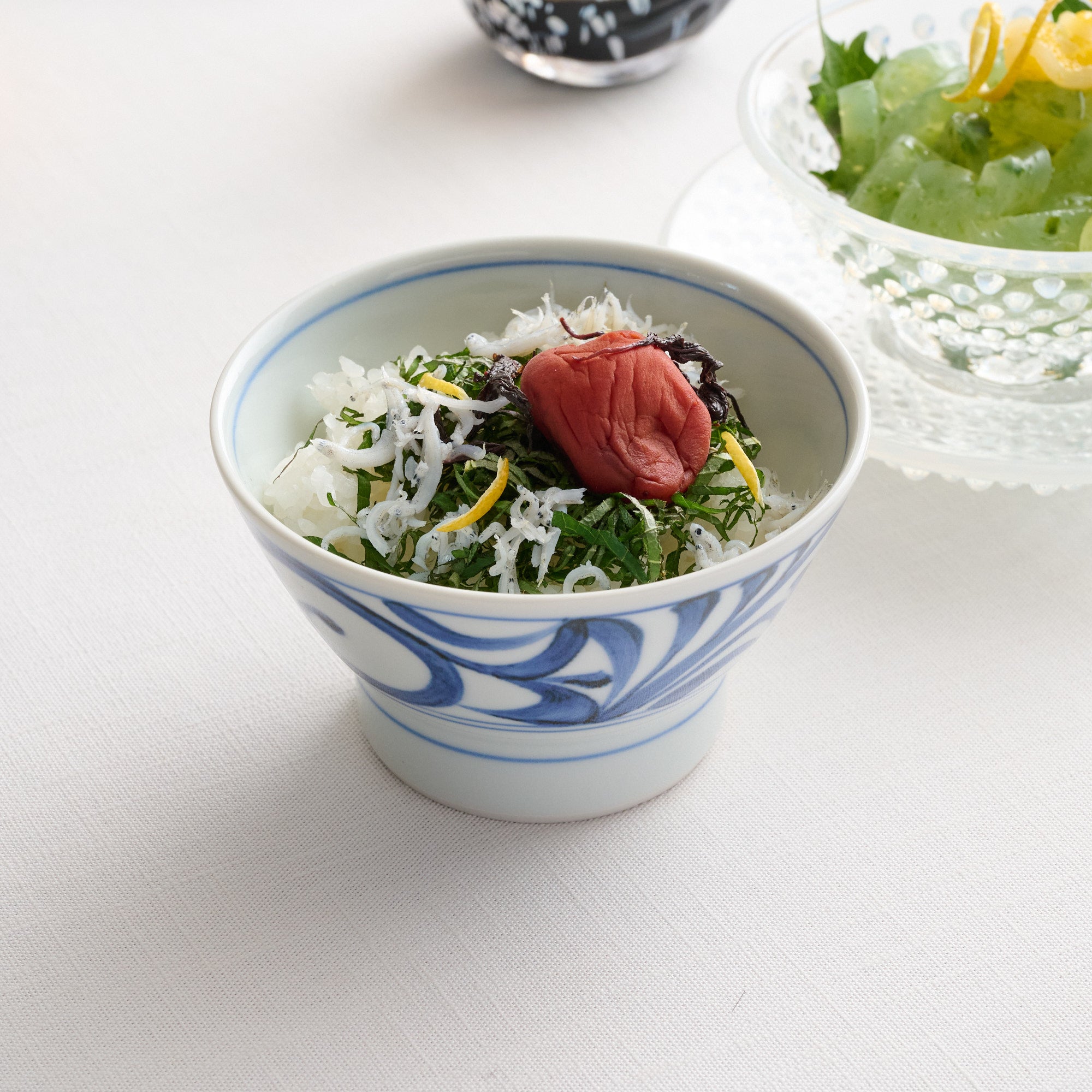 Kurawanaka Arabesque Japanese Rice Bowl