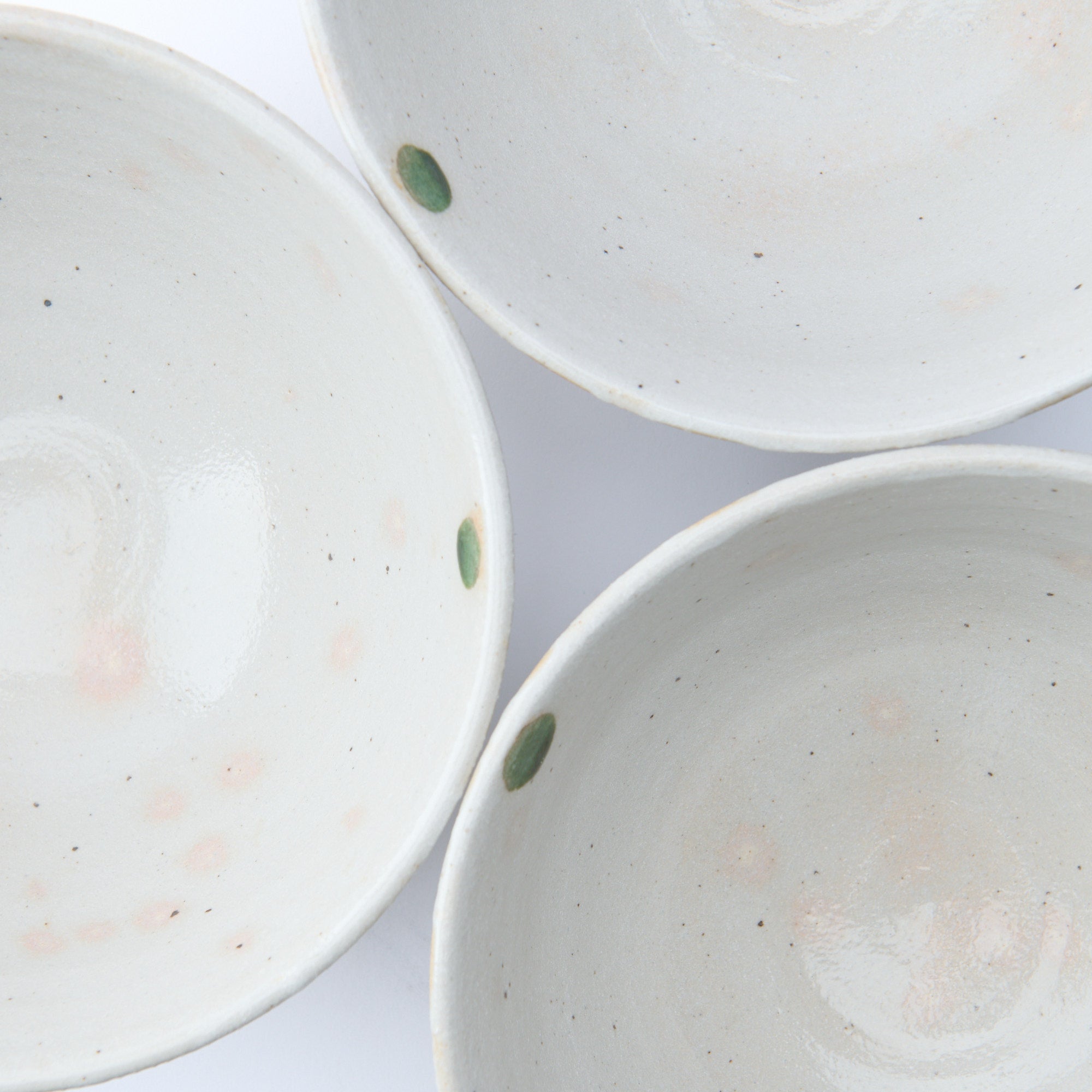 Tazón de ramen con estampado de lunares verdes de 7,7 pulgadas