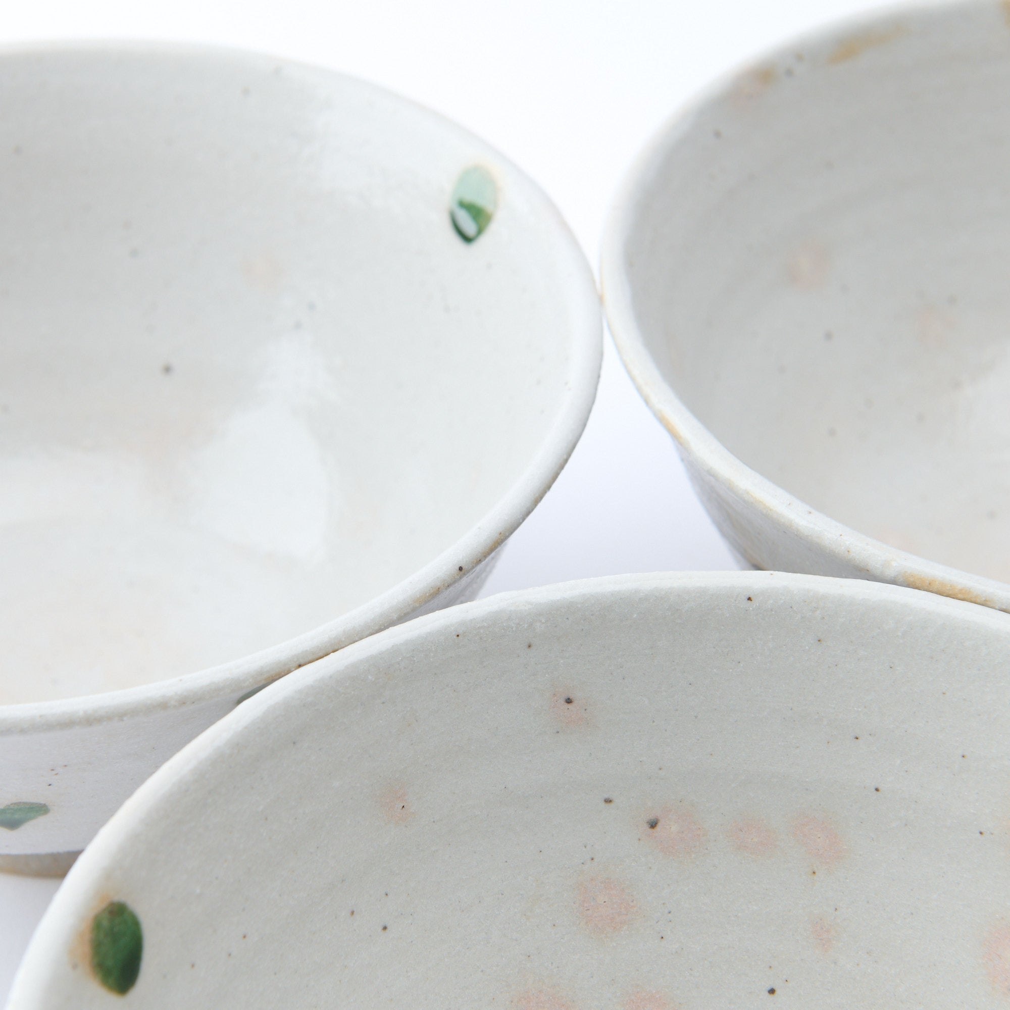Tazón de ramen con estampado de lunares verdes de 7,7 pulgadas