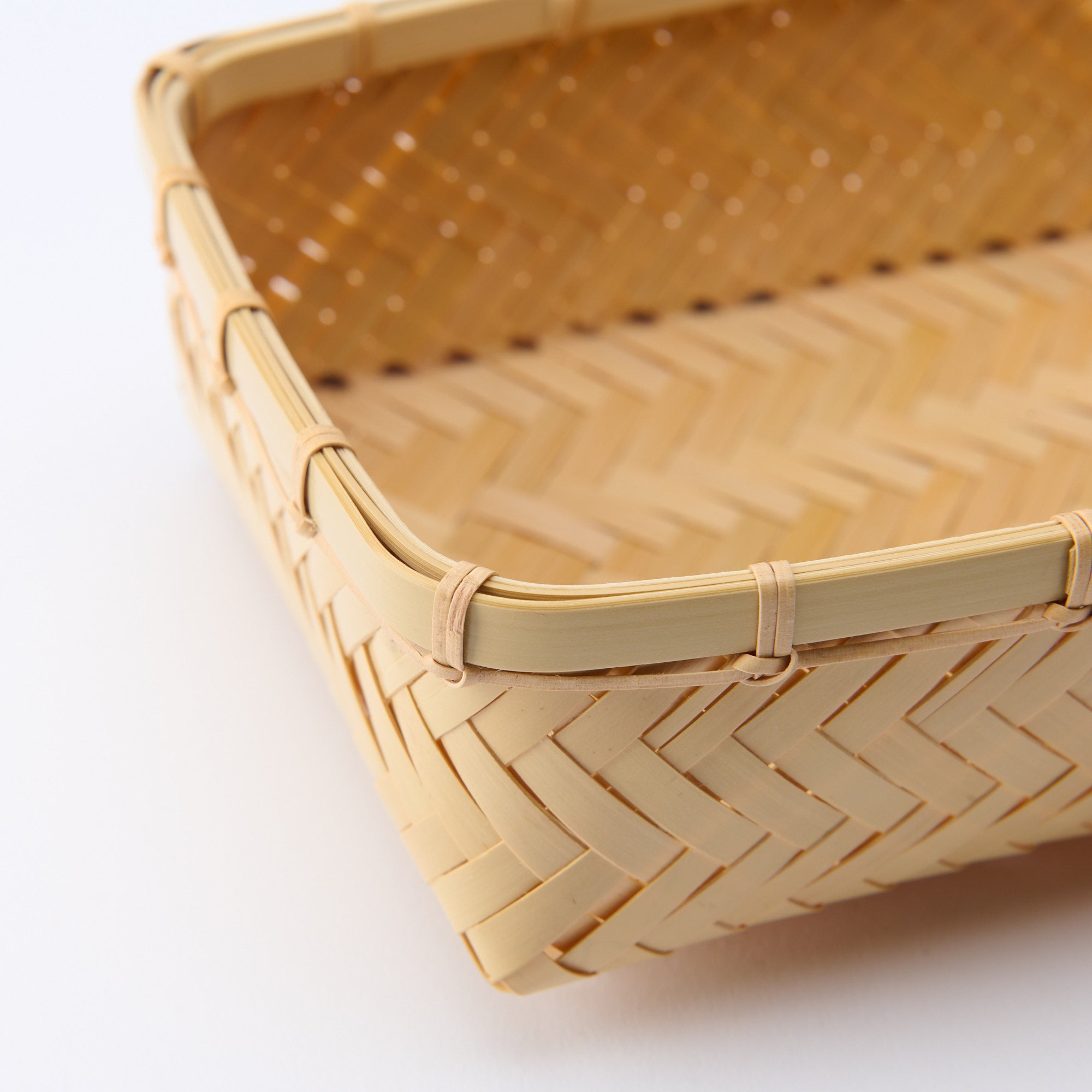Ajiro Weave Bamboo Bento Box