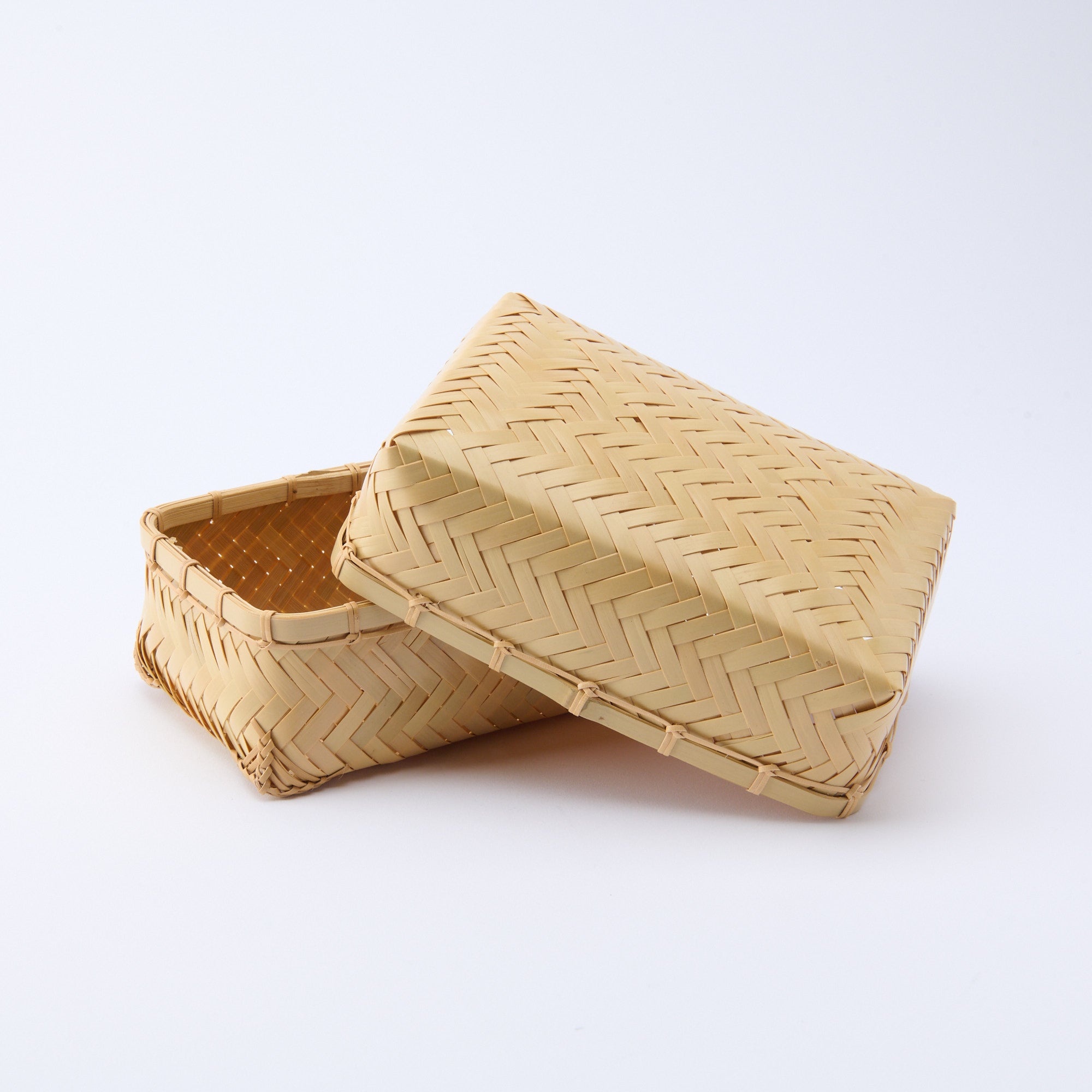 Ajiro Weave Bamboo Bento Box
