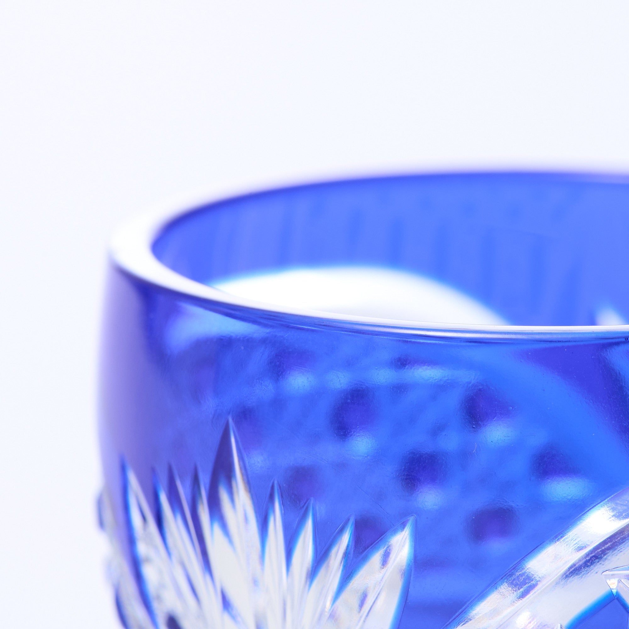 Lapis Lazuli Crystal Guinomi Sake Cup