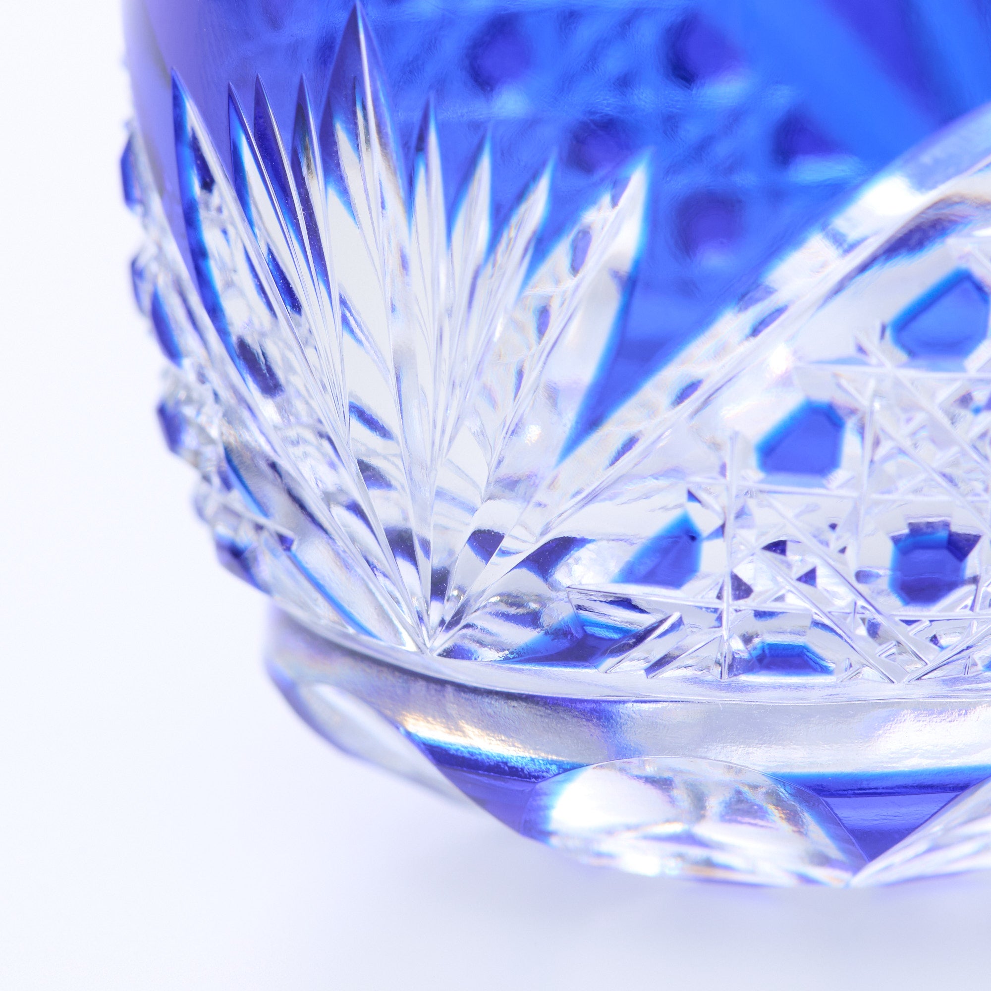 Lapis Lazuli Crystal Guinomi Sake Cup