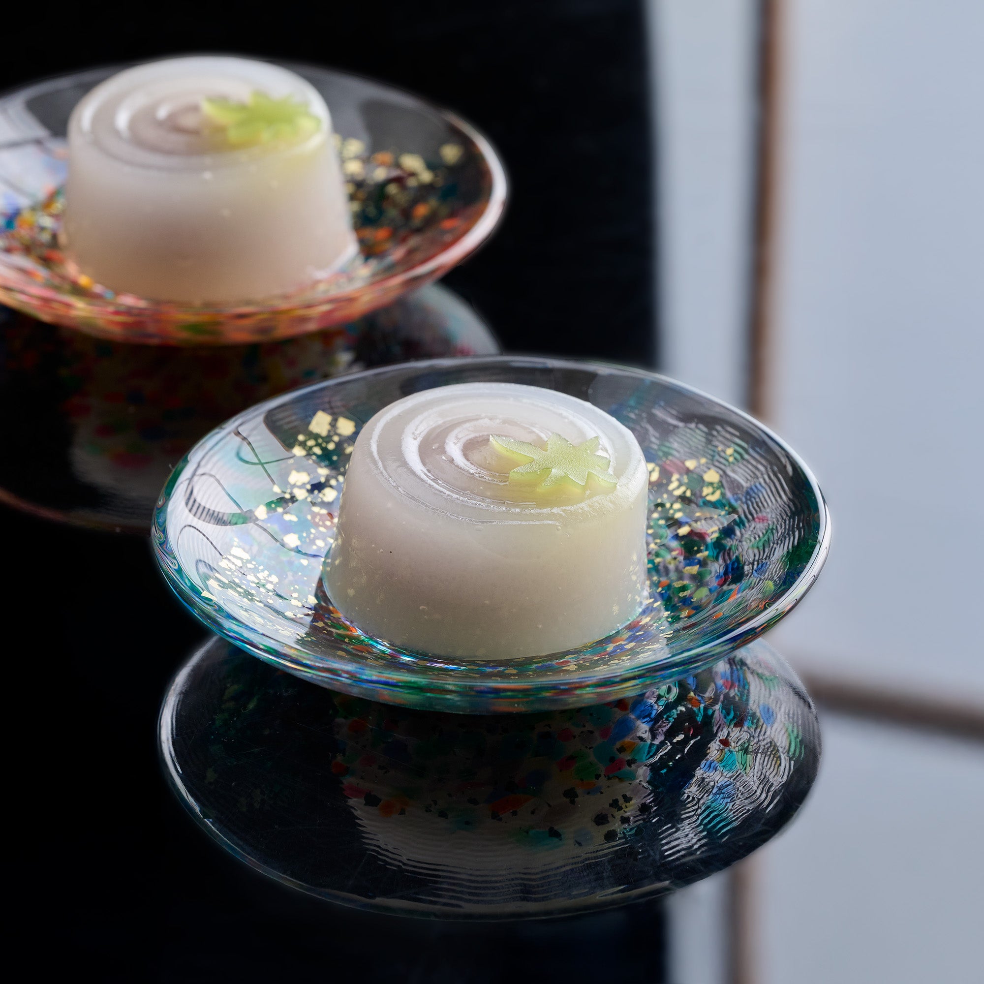 Sommerfeuerwerk-Beilagentellerpaar