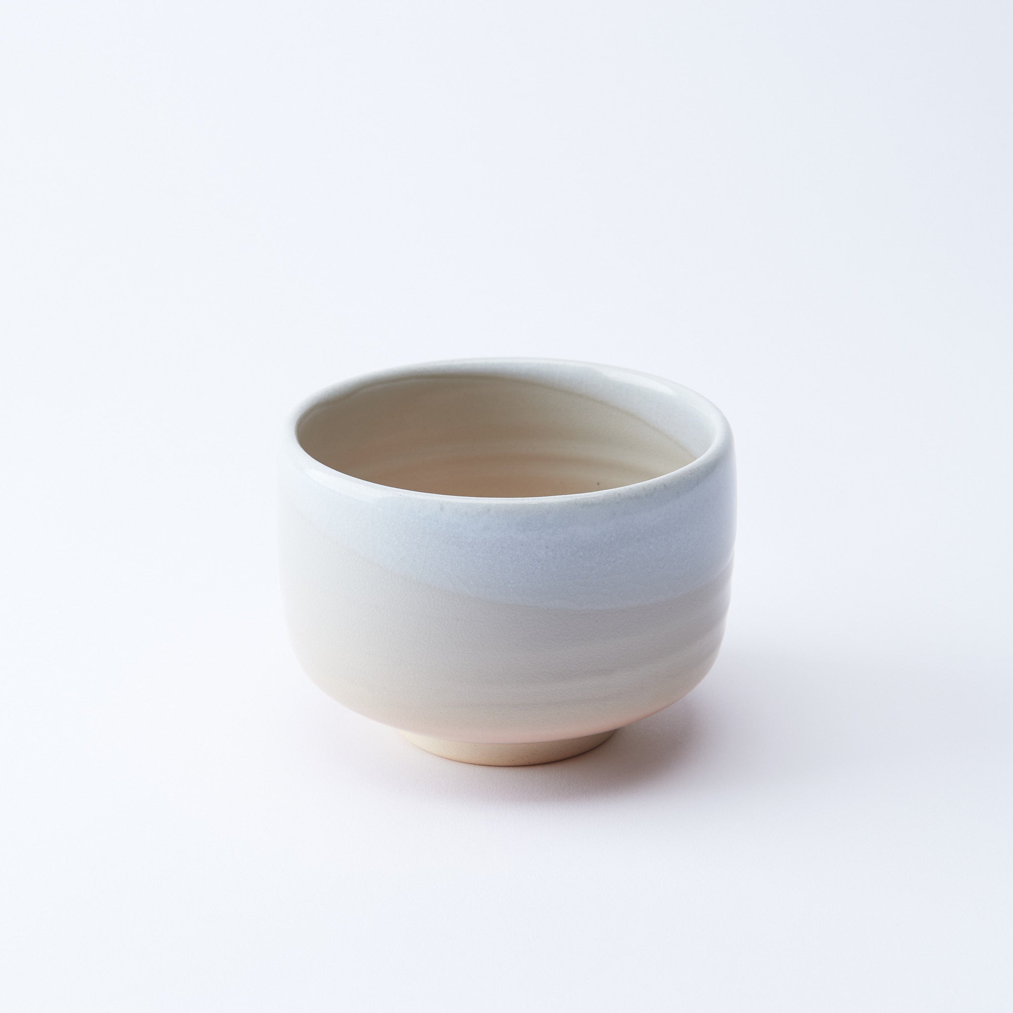 White Cream Gradient Matcha Bowl